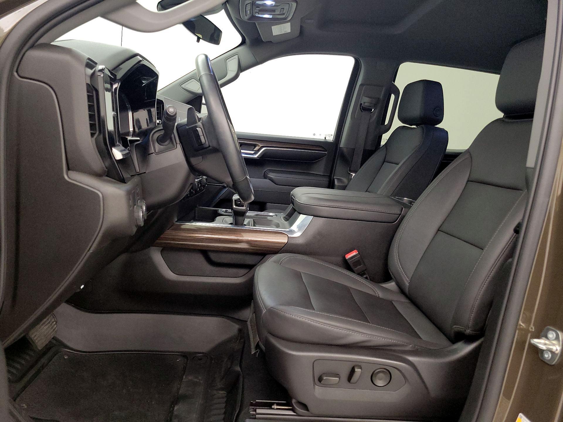 Thumbnail: 2023 Chevrolet Silverado 1500 - 11