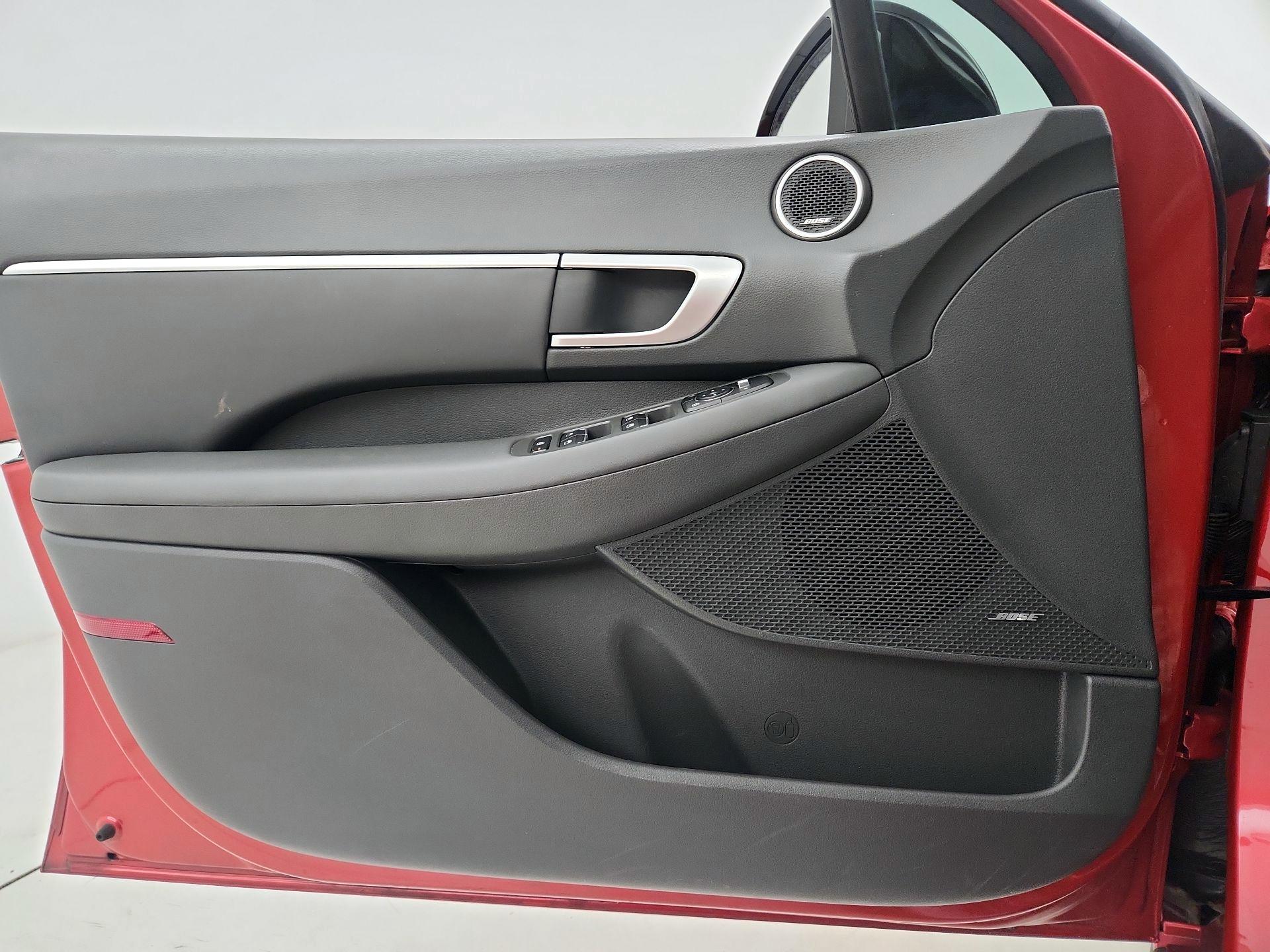 Thumbnail: 2022 Hyundai Sonata - 12