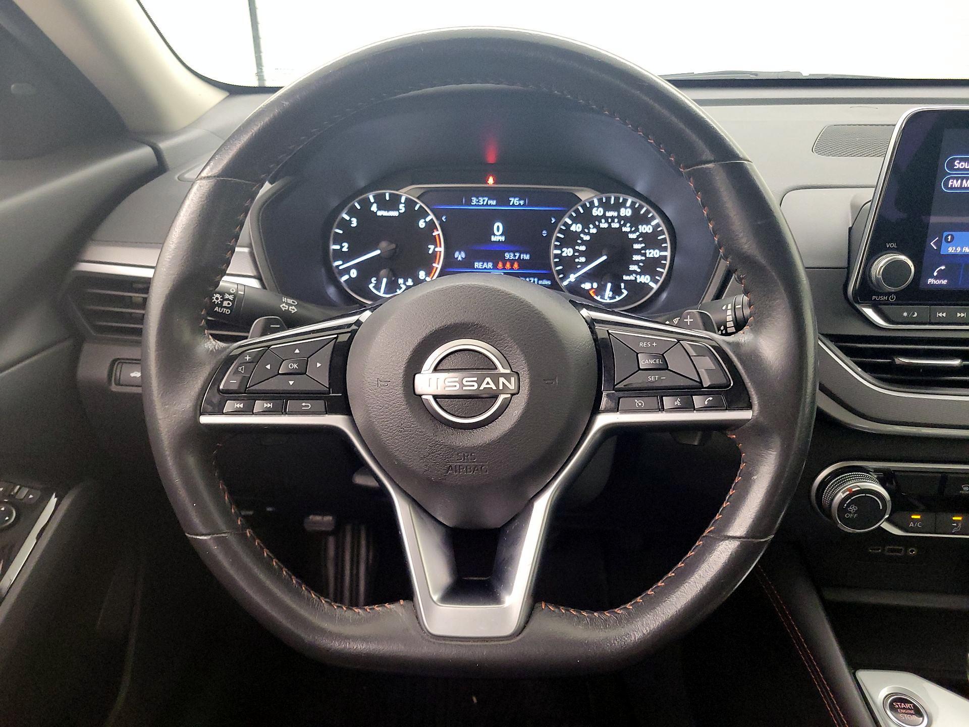 Thumbnail: 2023 Nissan Altima - 10