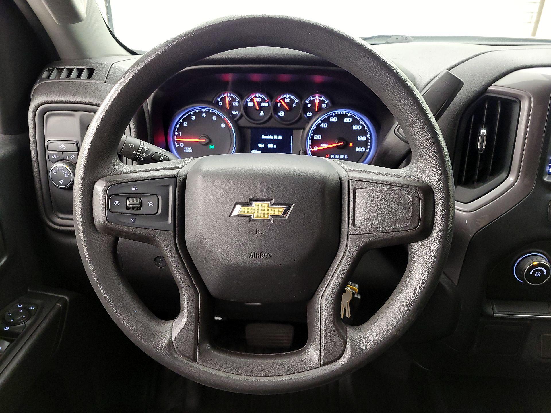 Thumbnail: 2020 Chevrolet Silverado 1500 - 10
