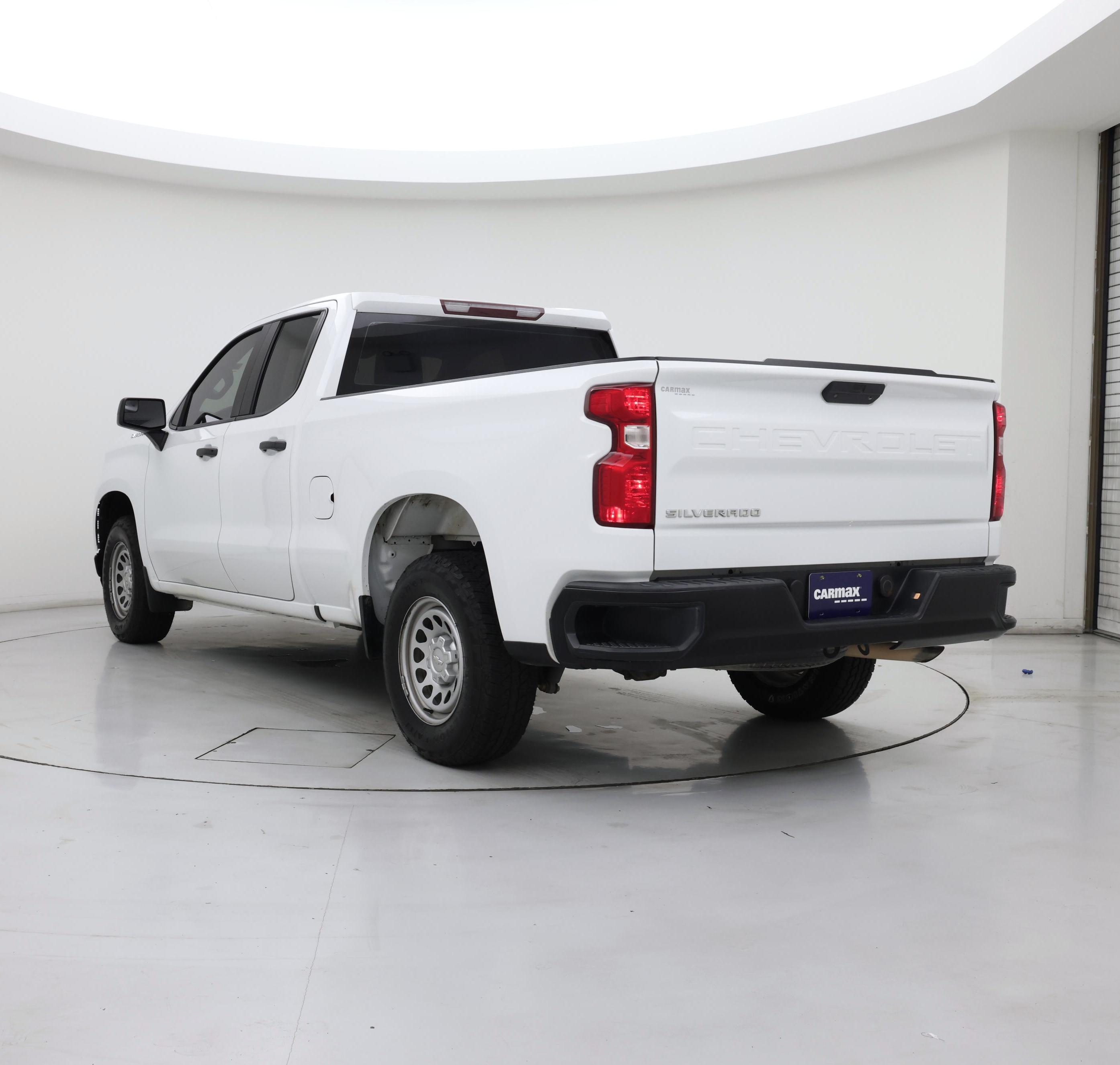 Thumbnail: 2020 Chevrolet Silverado 1500 - 2