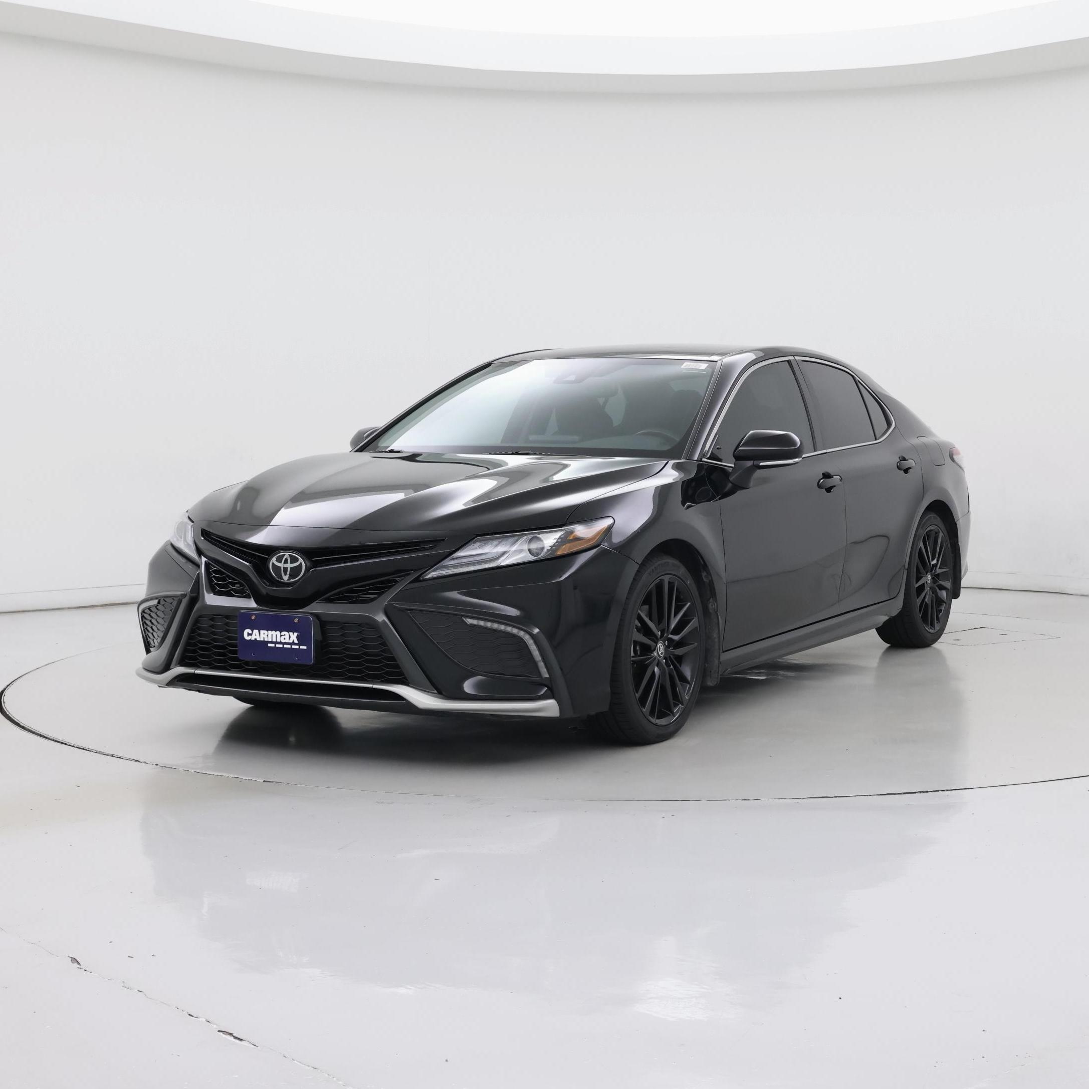 Thumbnail: 2023 Toyota Camry - 4