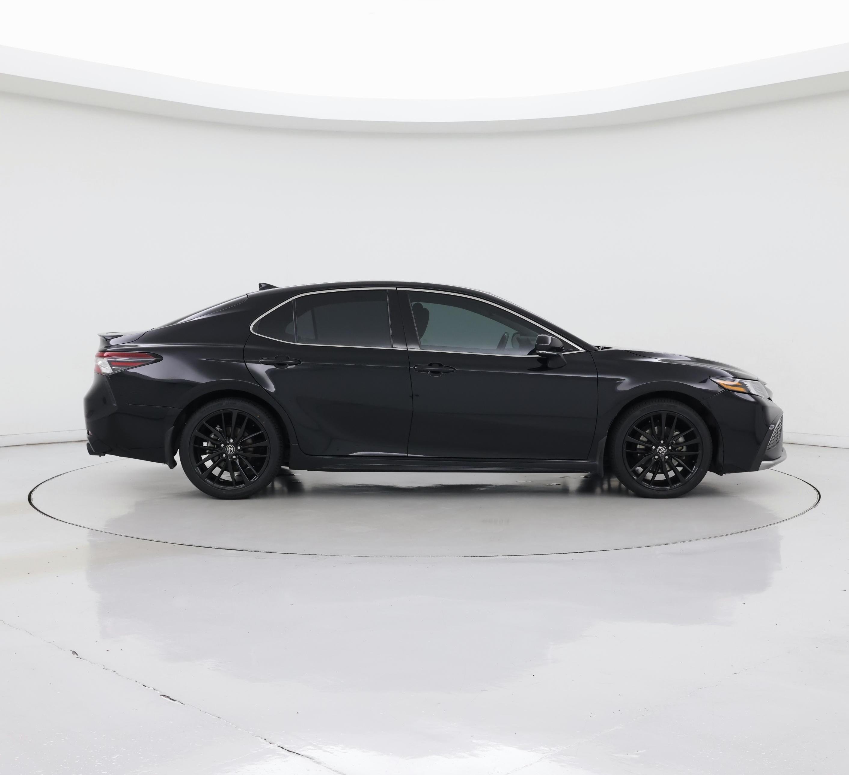 Thumbnail: 2023 Toyota Camry - 7