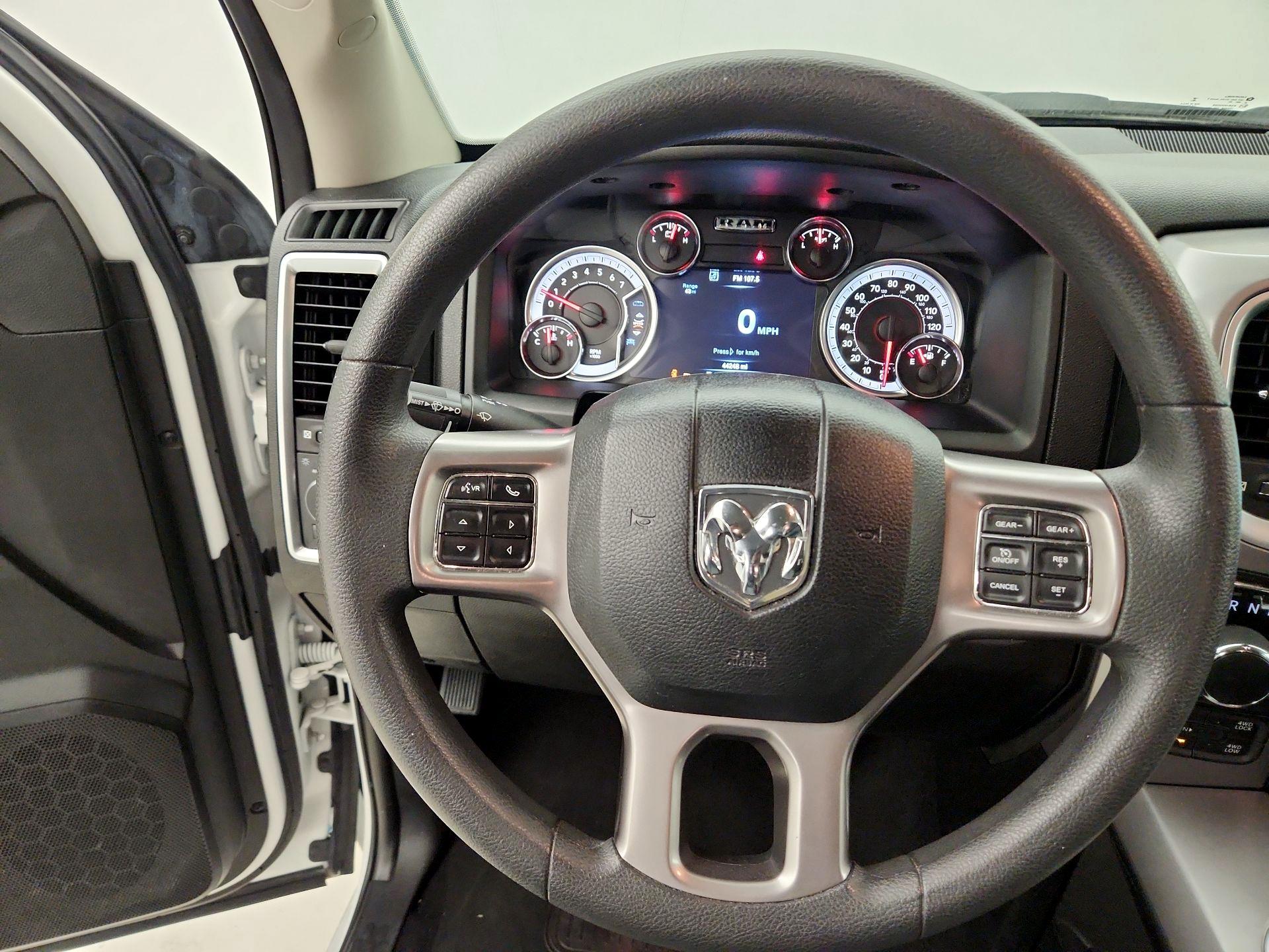 Thumbnail: 2023 RAM 1500 Classic - 10