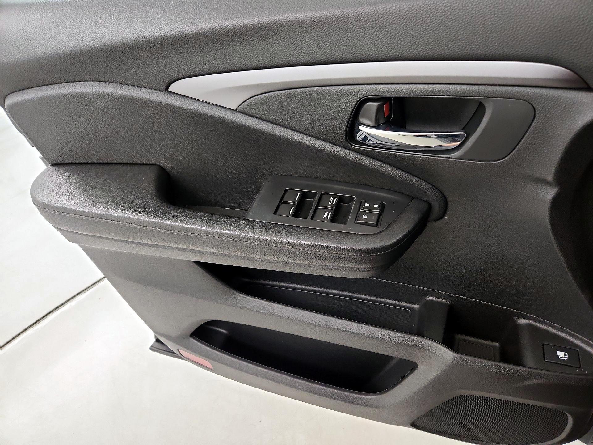 Thumbnail: 2021 Honda Passport - 12