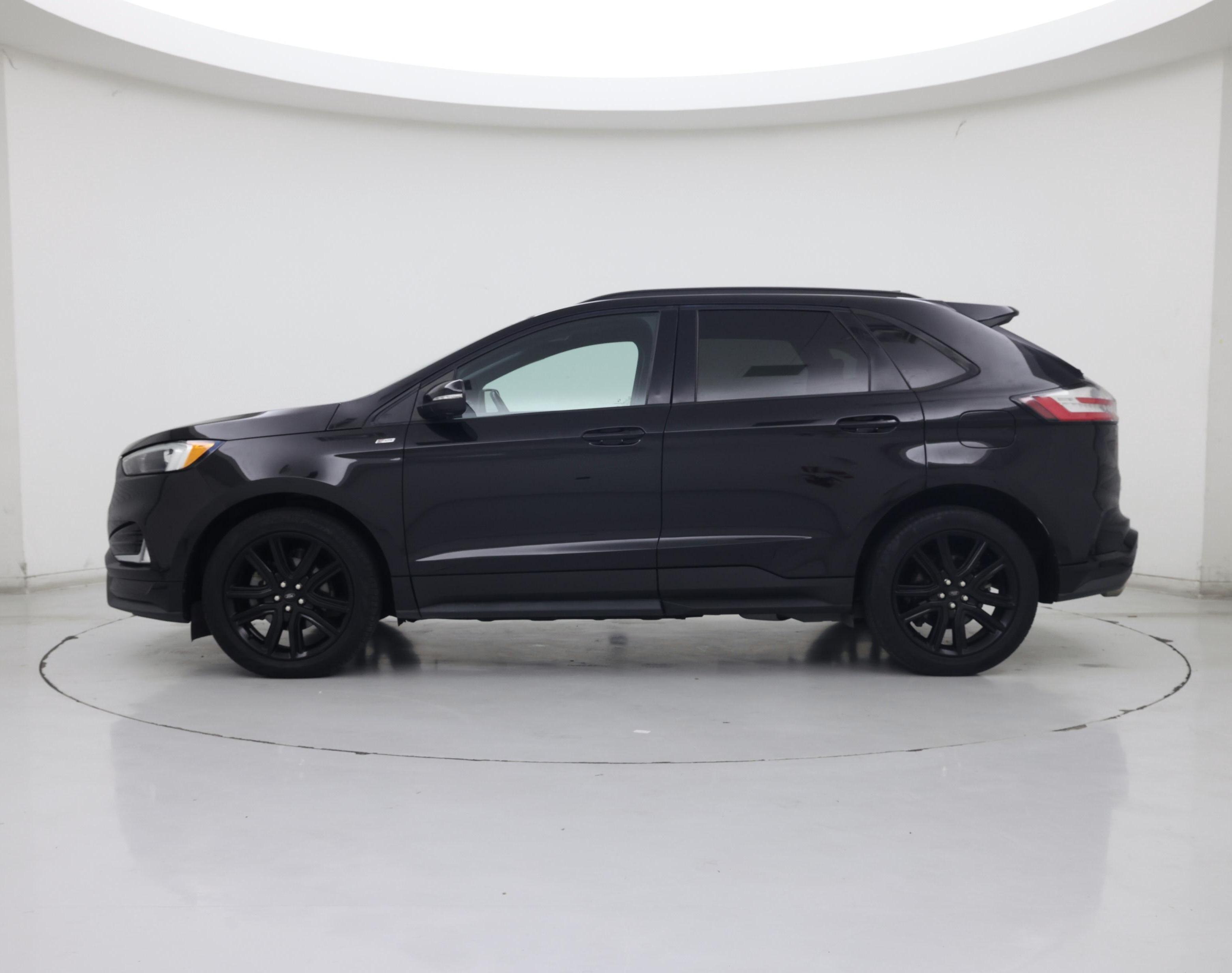 Thumbnail: 2020 Ford Edge - 3
