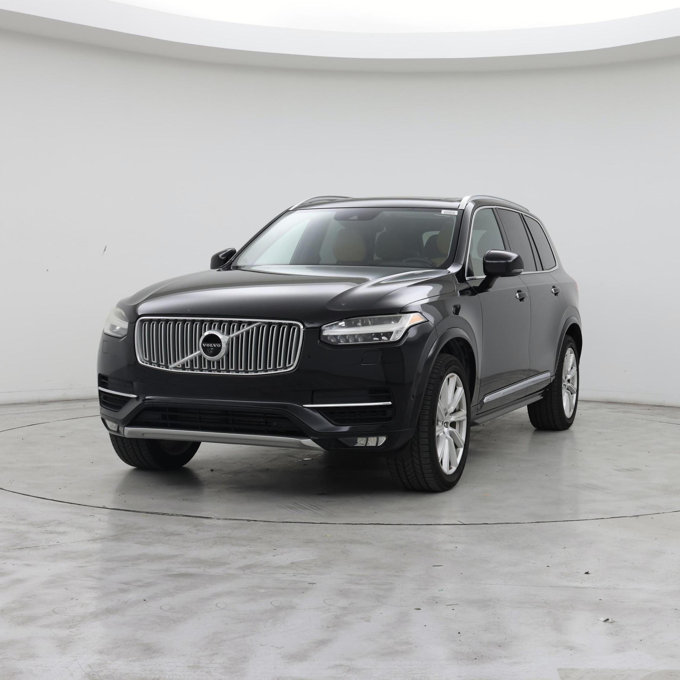 Thumbnail: 2016 Volvo XC90 - 4