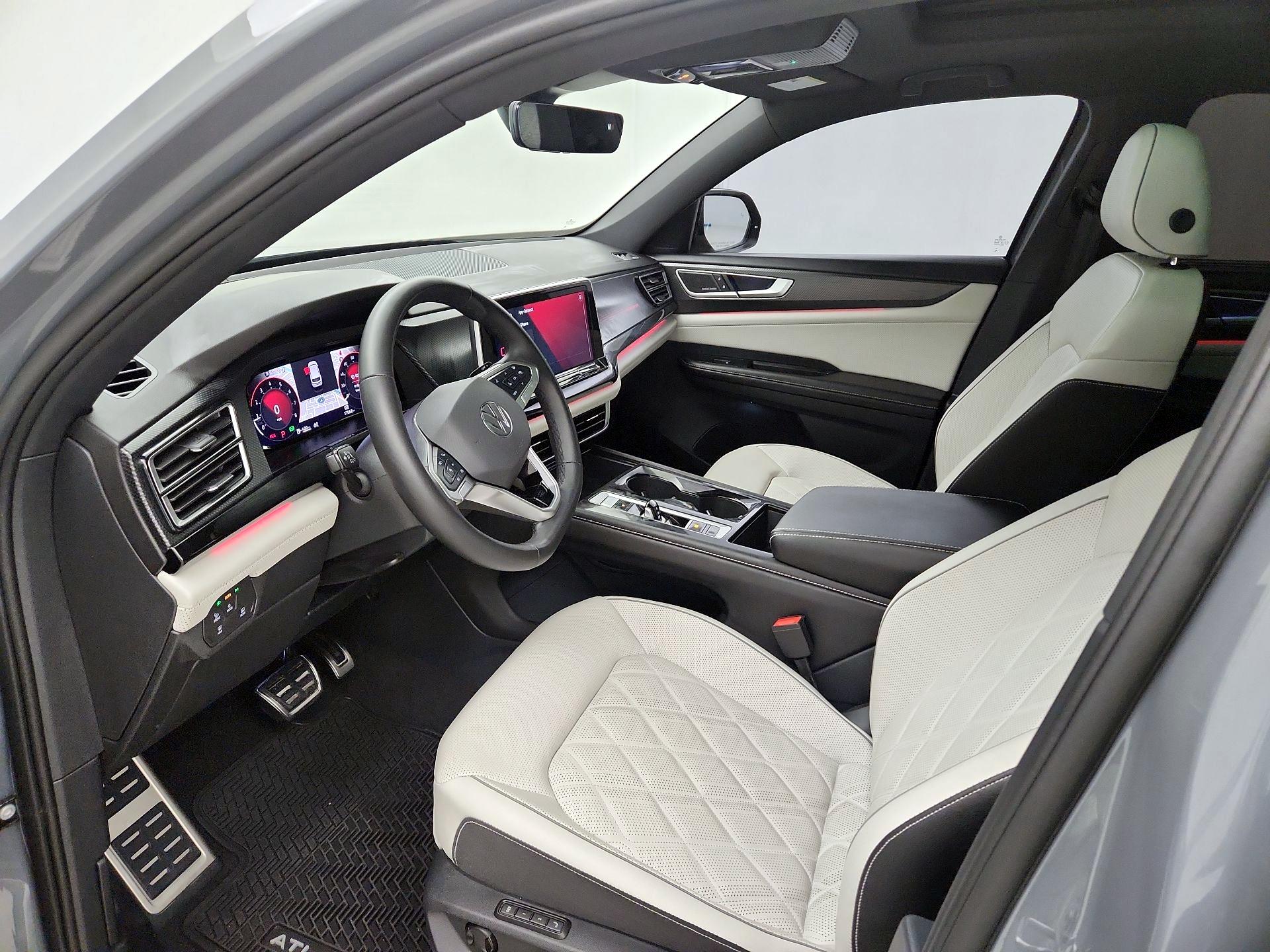 Thumbnail: 2025 Volkswagen Atlas - 11