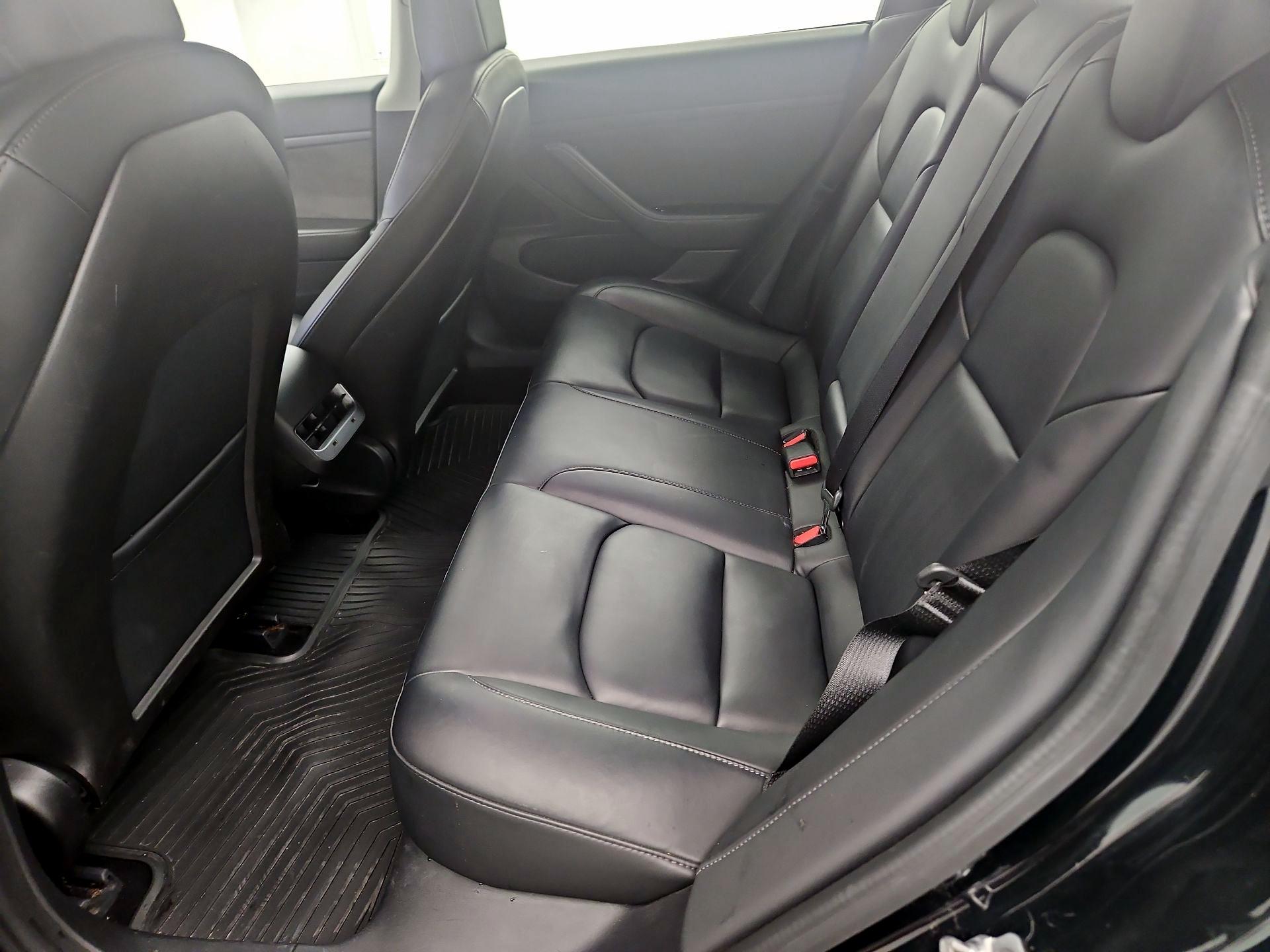 Thumbnail: 2020 Tesla Model 3 - 18