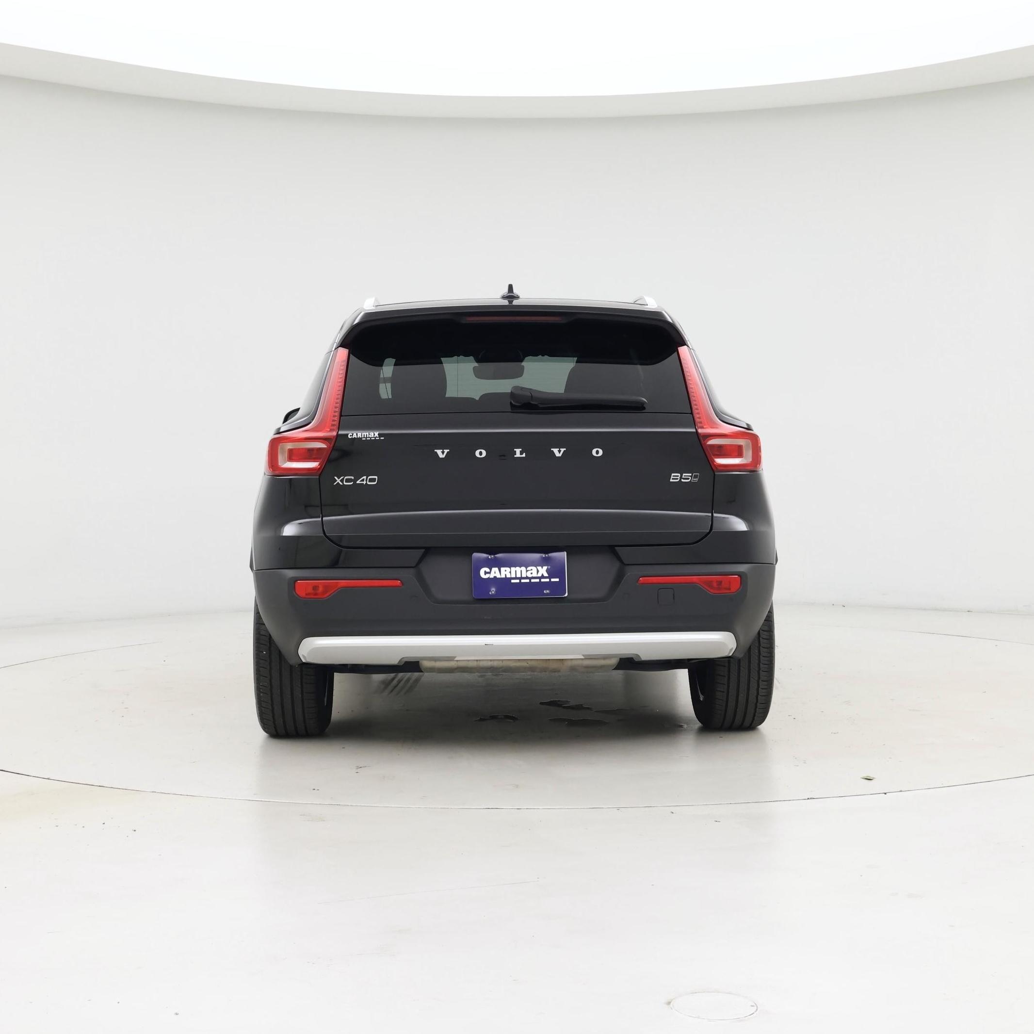 Thumbnail: 2025 Volvo XC40 - 6