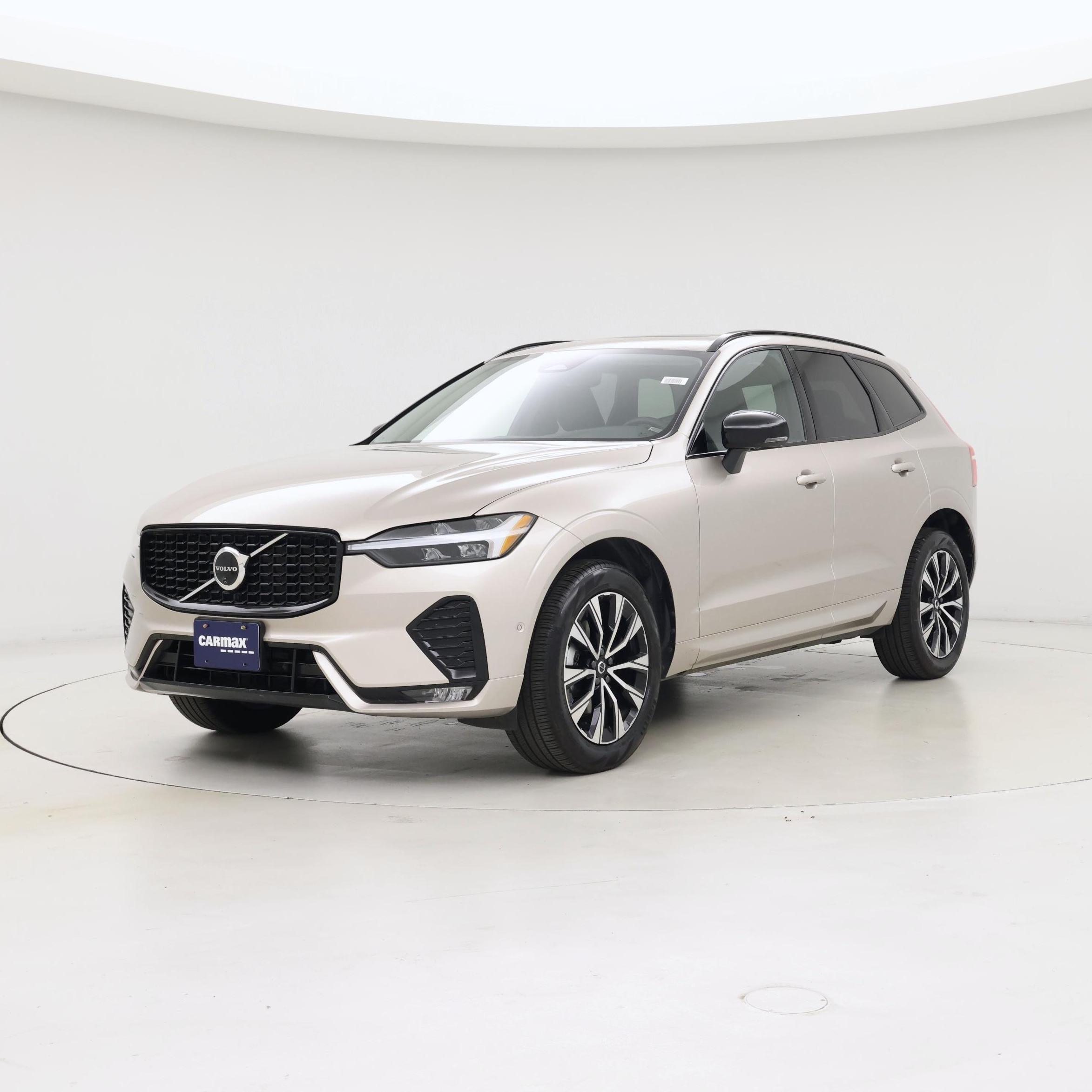 Thumbnail: 2025 Volvo XC60 - 4