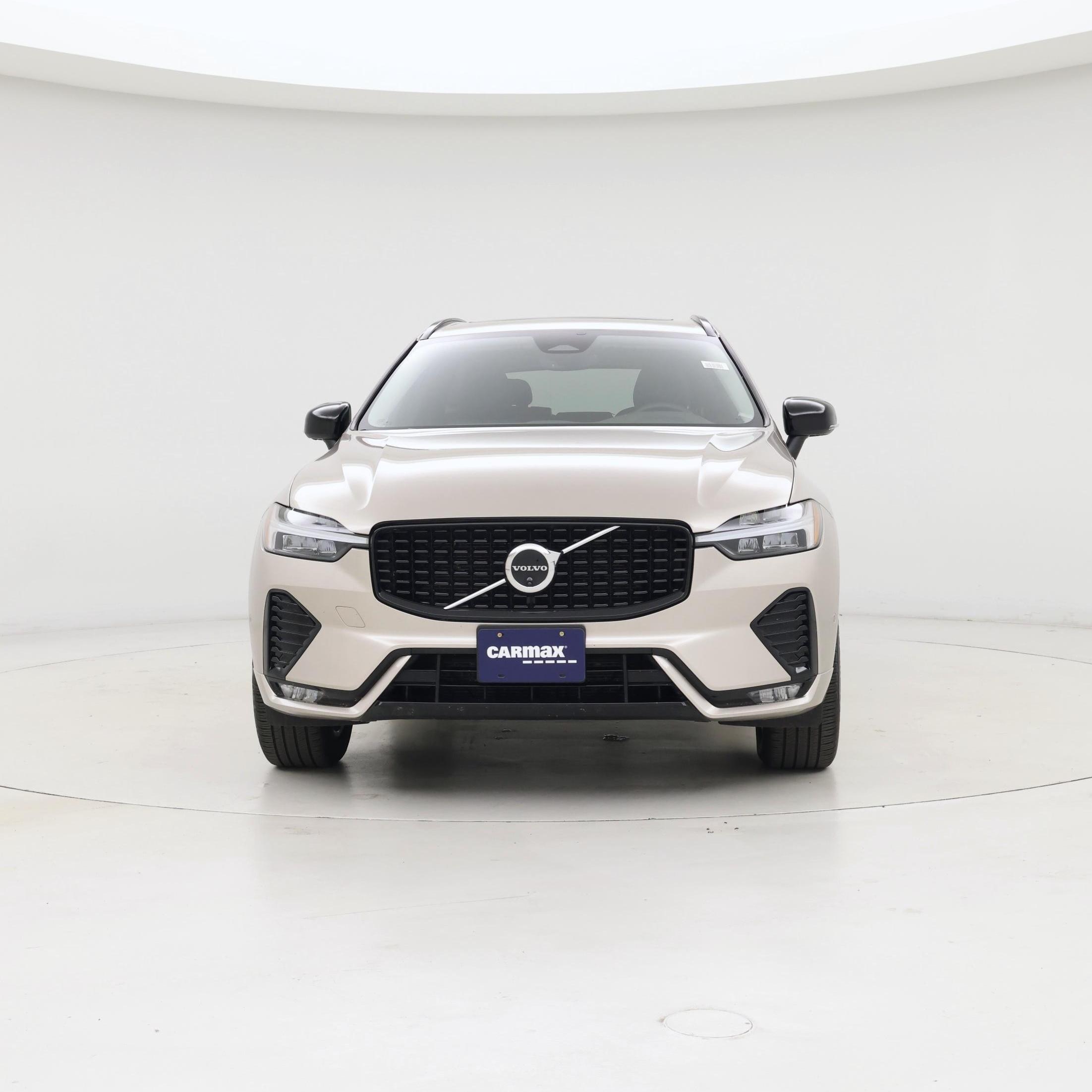 Thumbnail: 2025 Volvo XC60 - 5