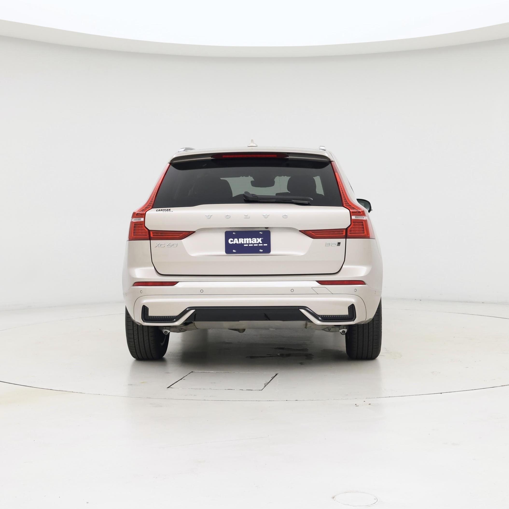 Thumbnail: 2025 Volvo XC60 - 6