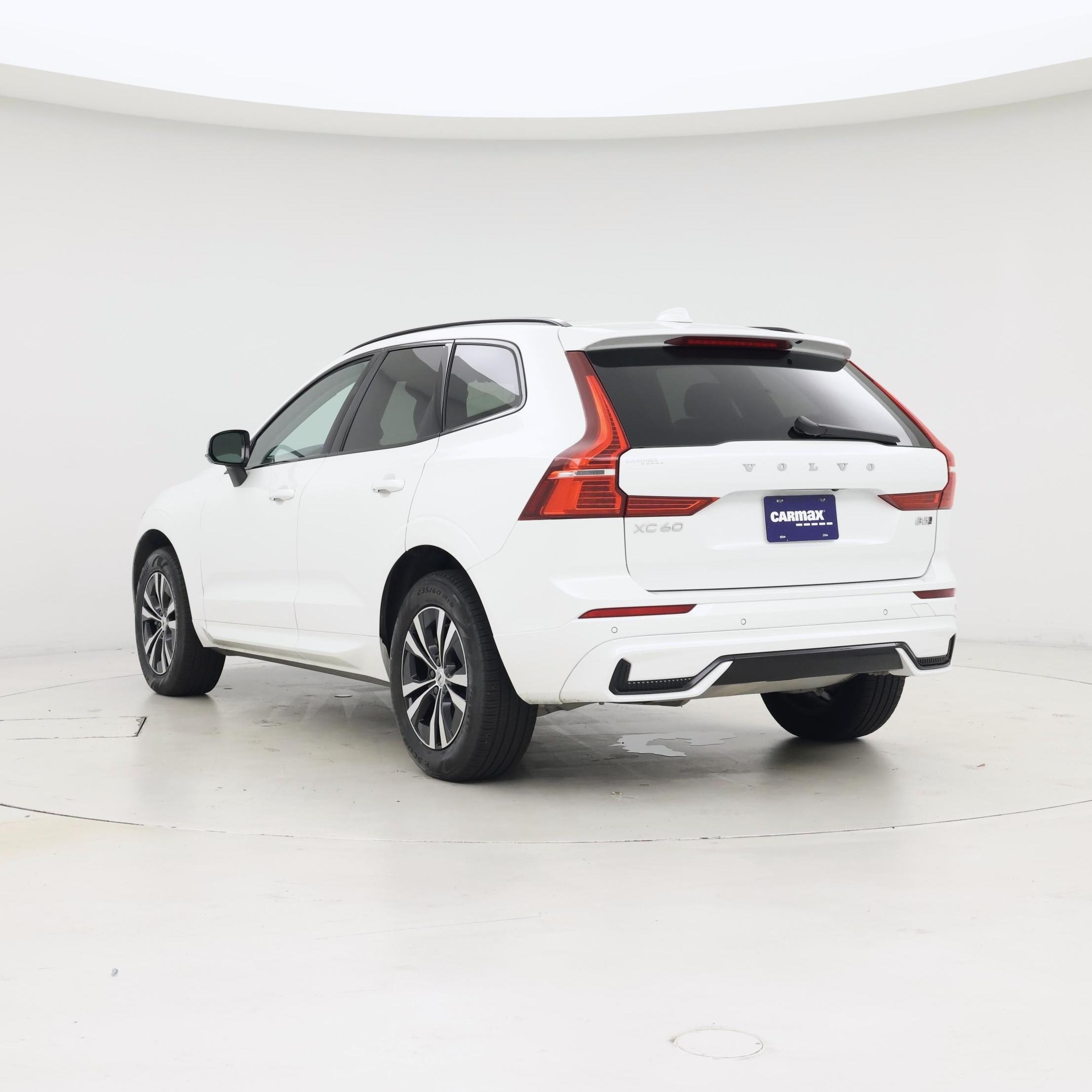 Thumbnail: 2025 Volvo XC60 - 2