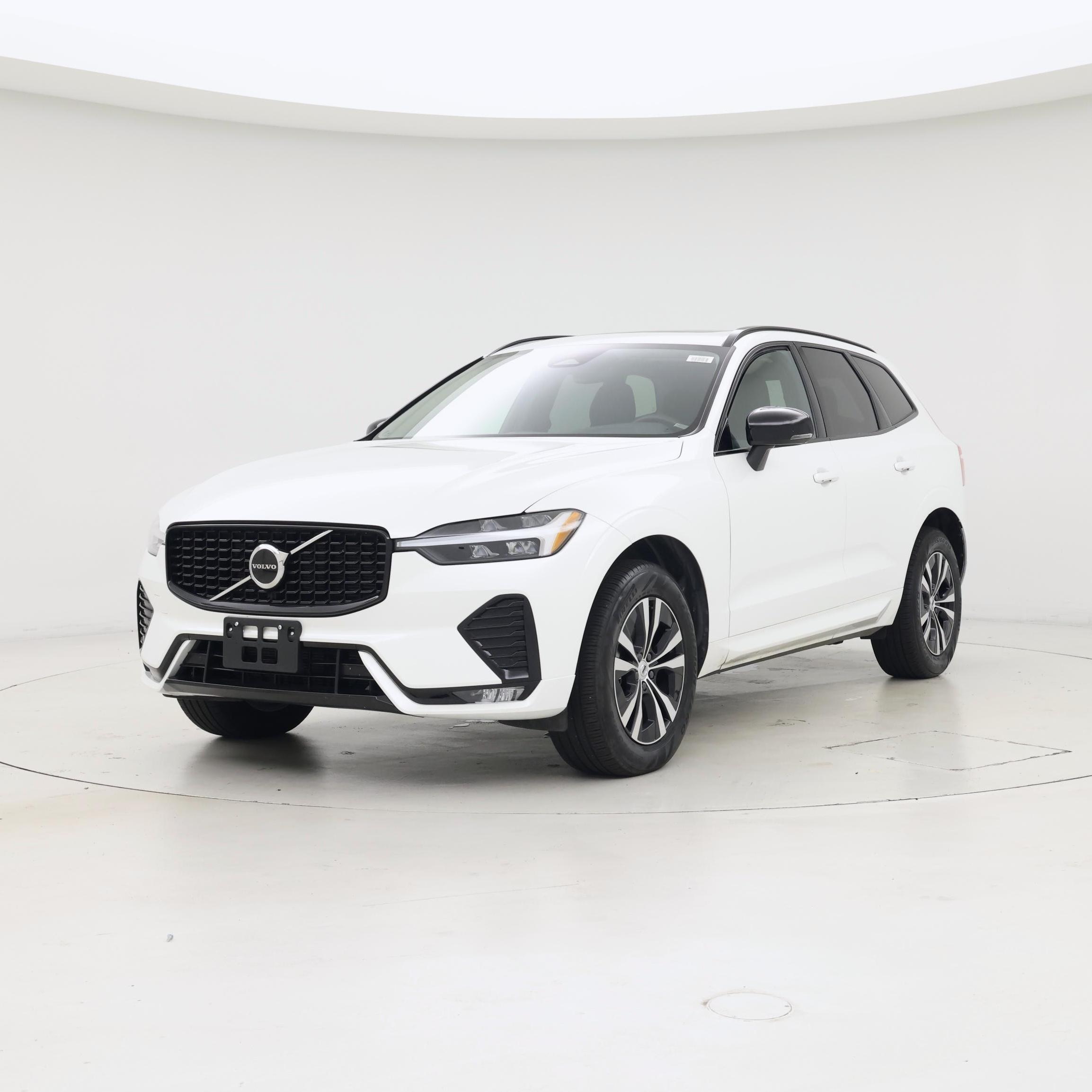 Thumbnail: 2025 Volvo XC60 - 4