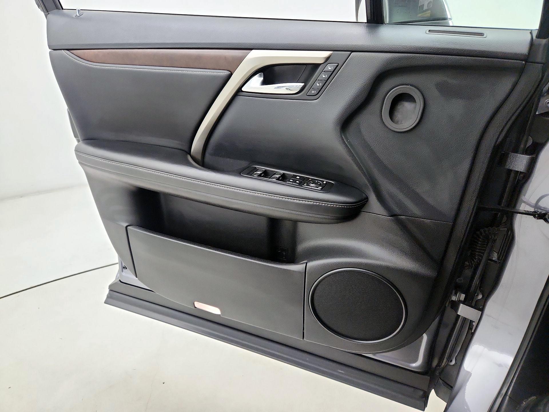 Thumbnail: 2021 Lexus RX - 12