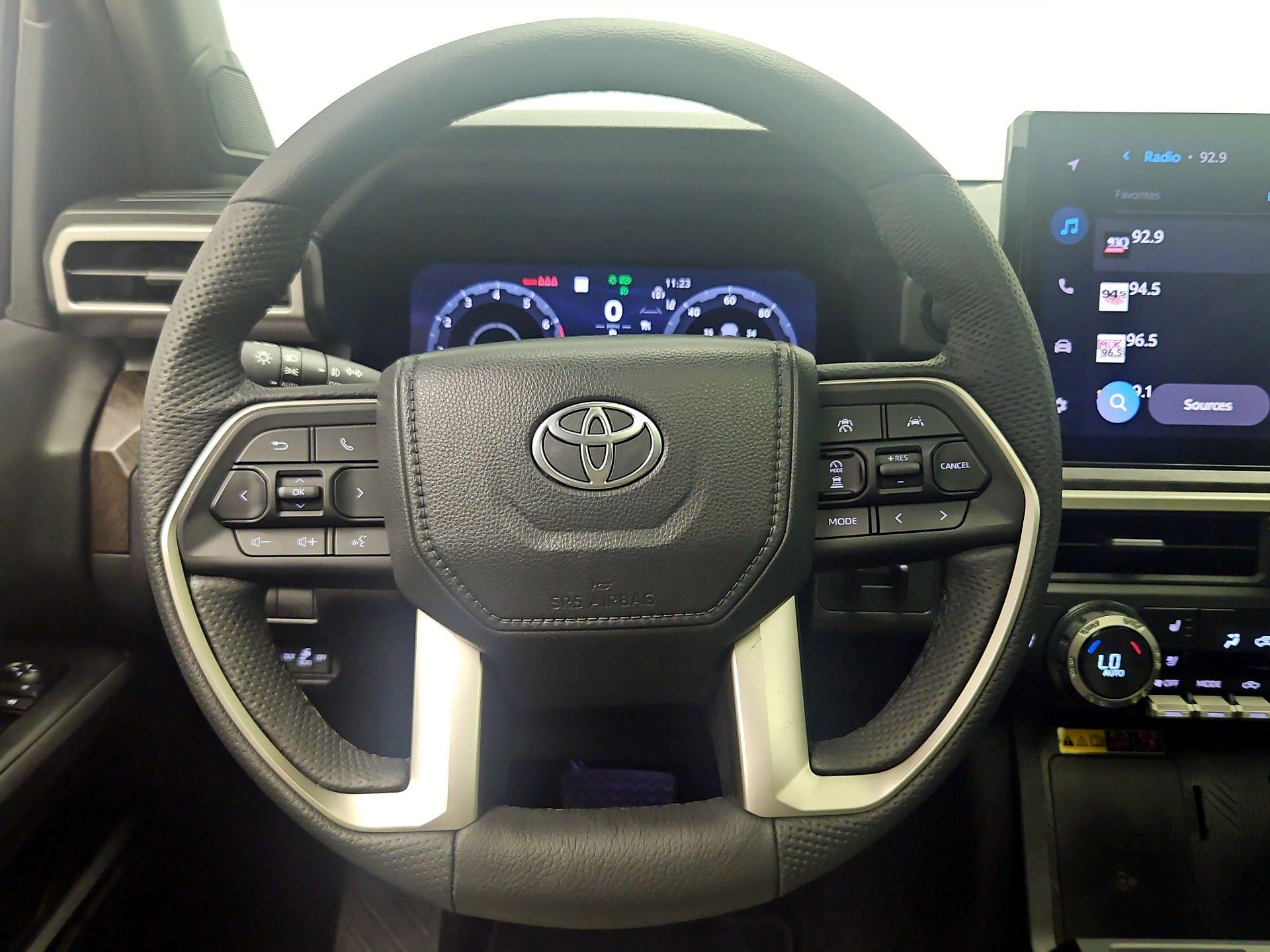 Thumbnail: 2025 Toyota Tacoma - 10