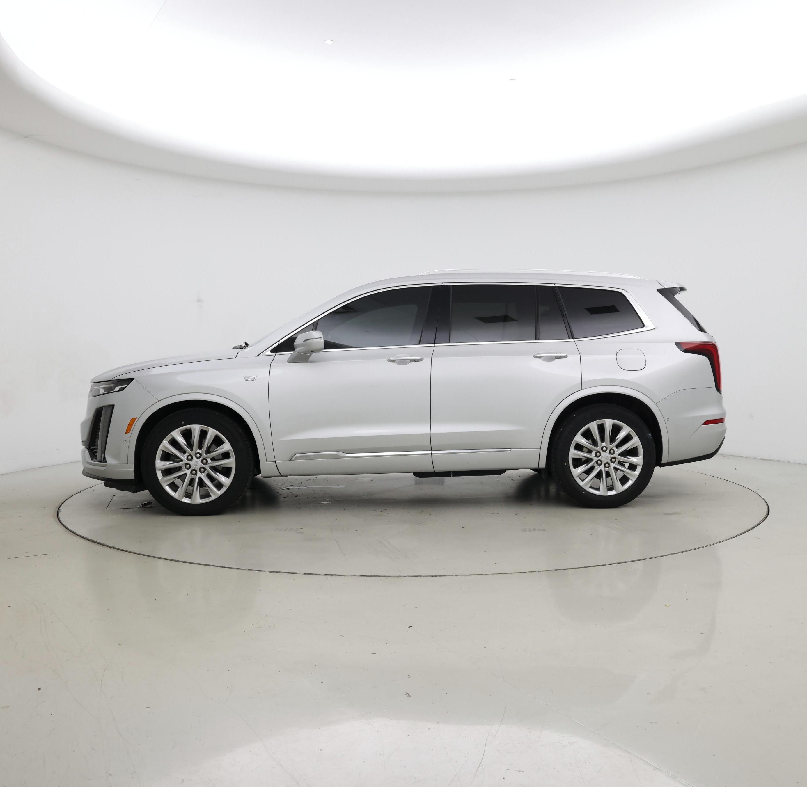 Thumbnail: 2020 Cadillac XT6 - 3