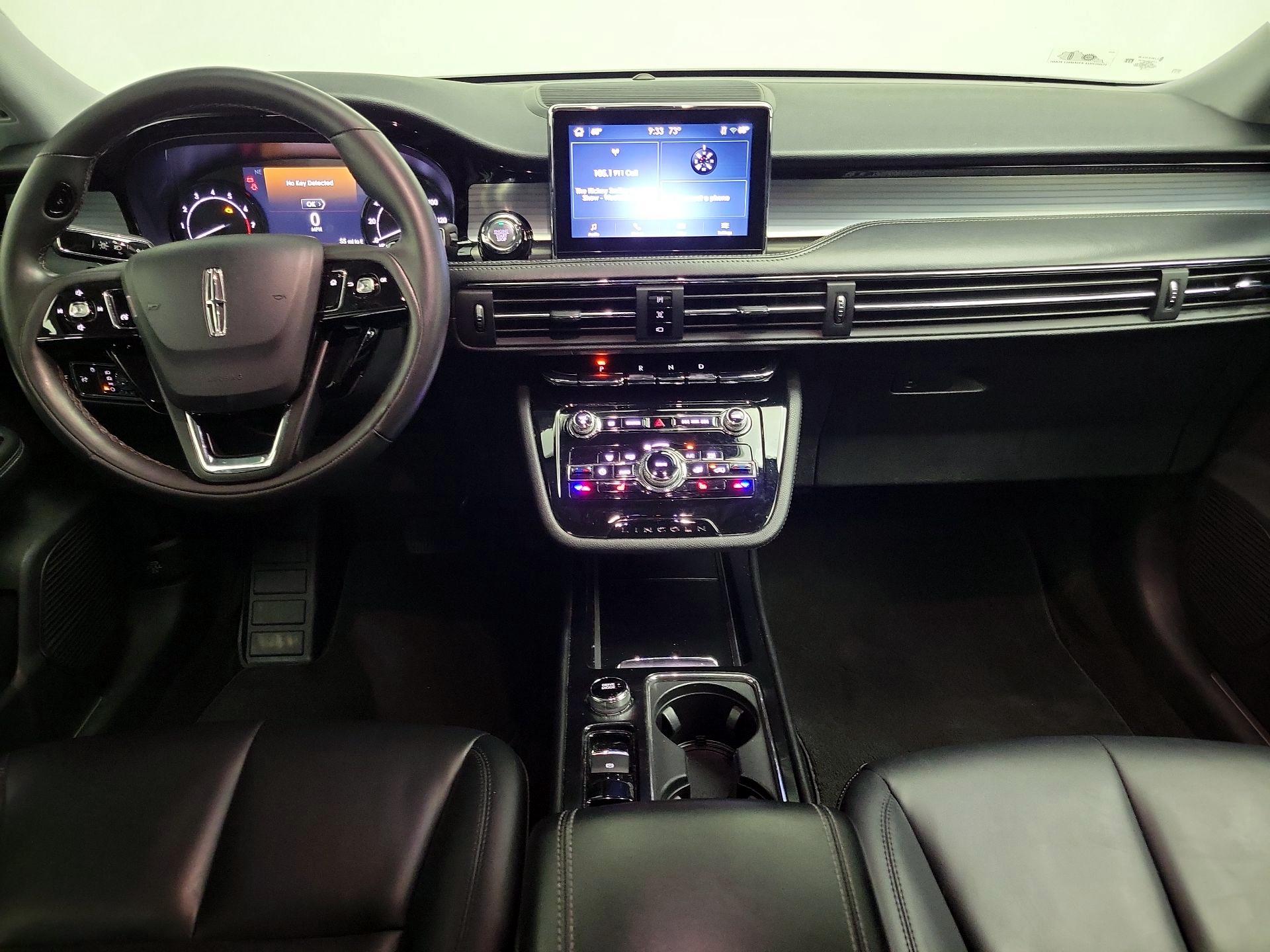 Thumbnail: 2022 Lincoln Corsair - 9