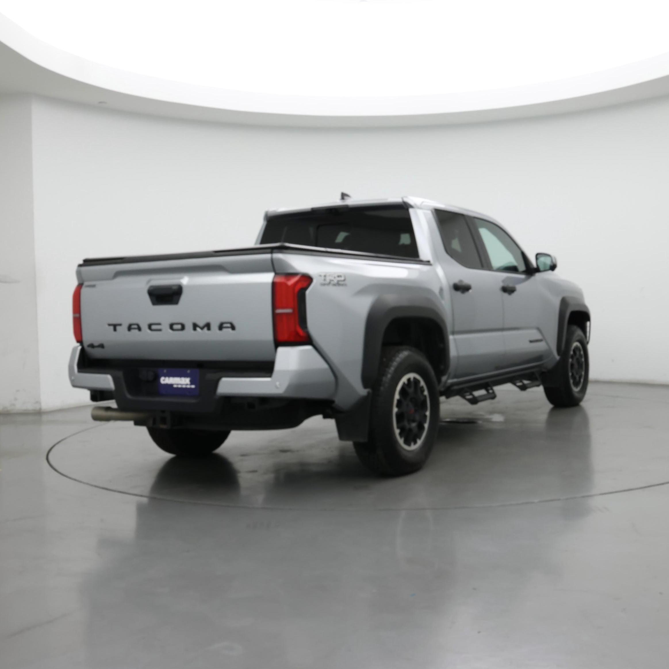 Thumbnail: 2024 Toyota Tacoma - 8