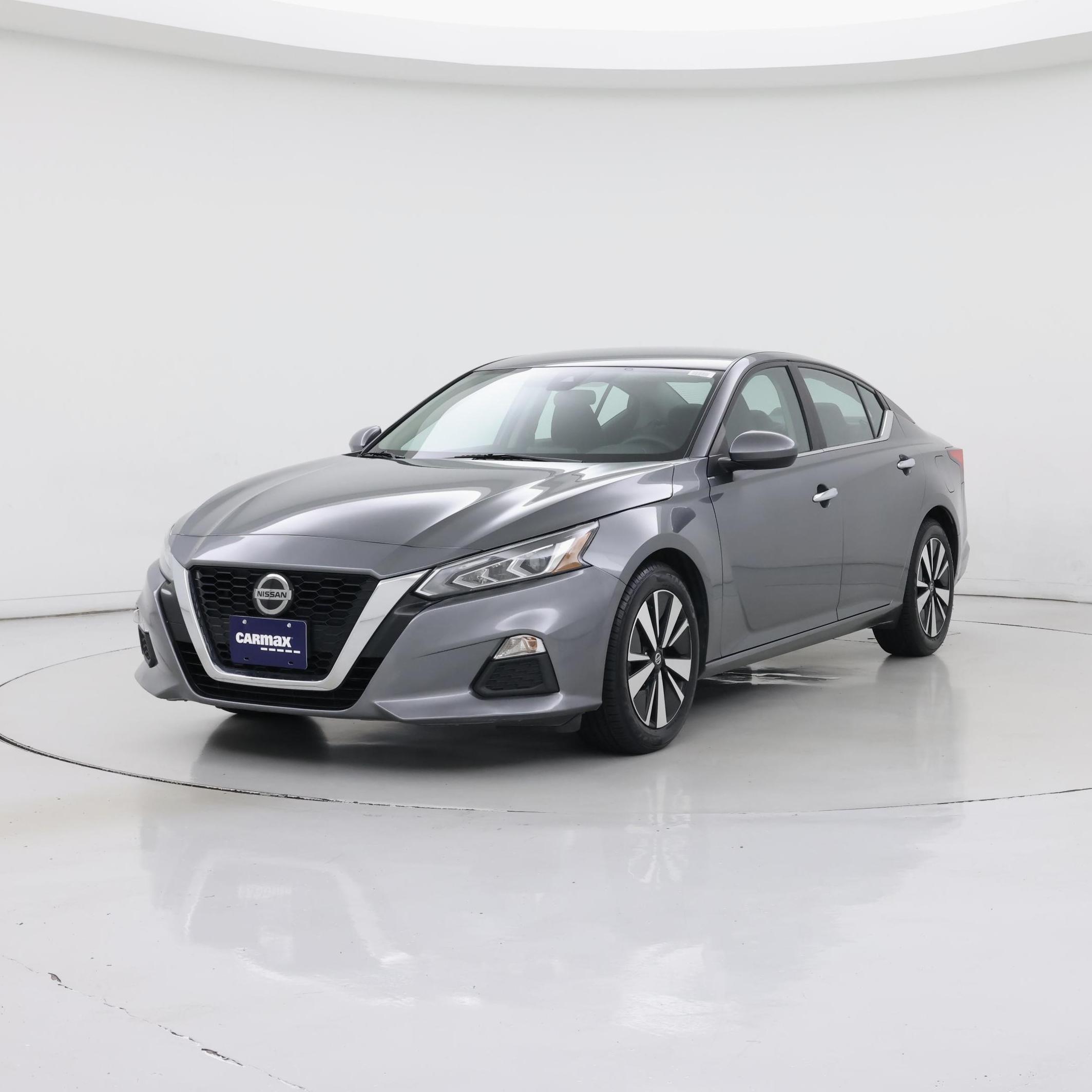 Thumbnail: 2022 Nissan Altima - 4
