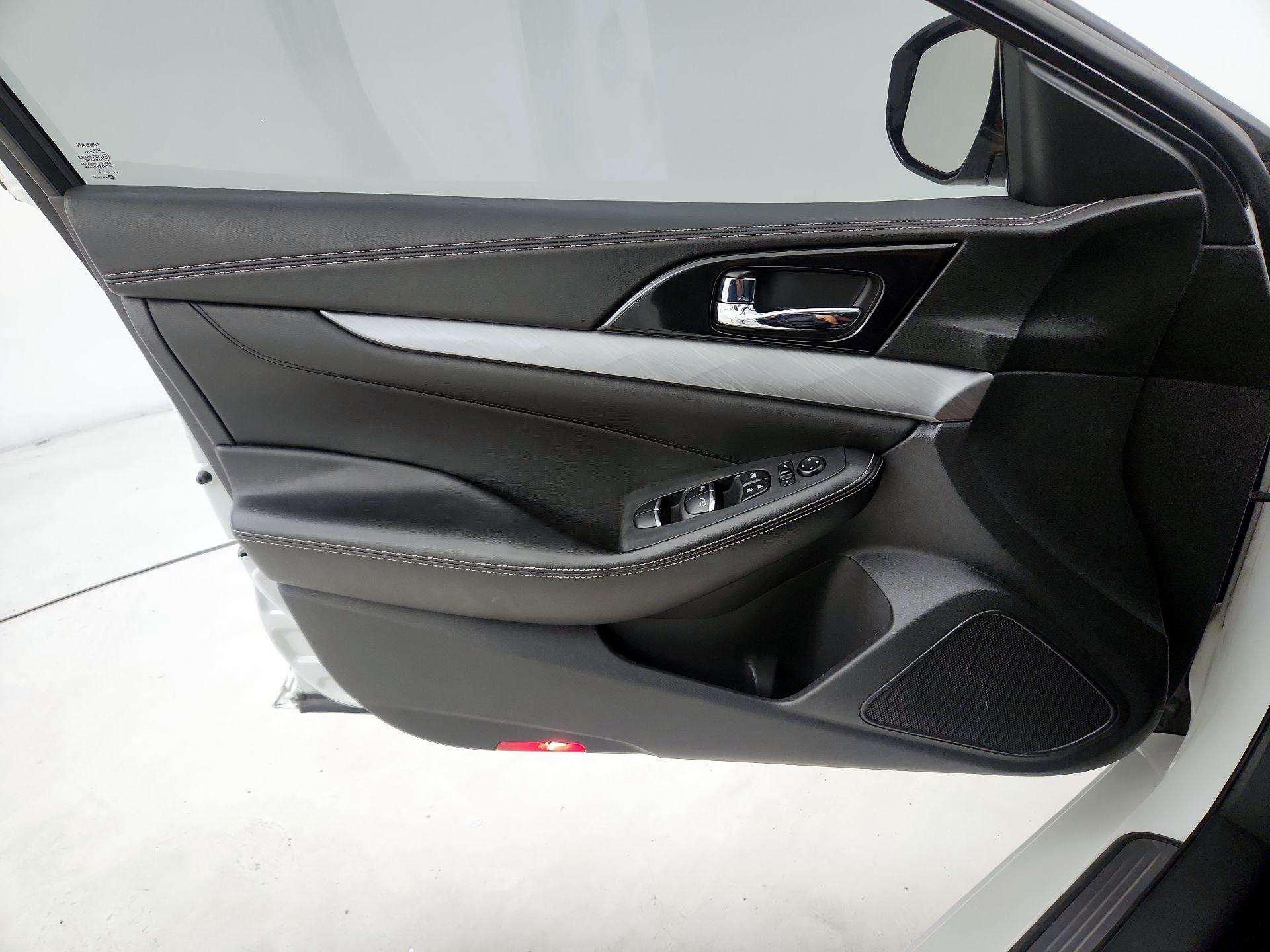 Thumbnail: 2018 Nissan Maxima - 12