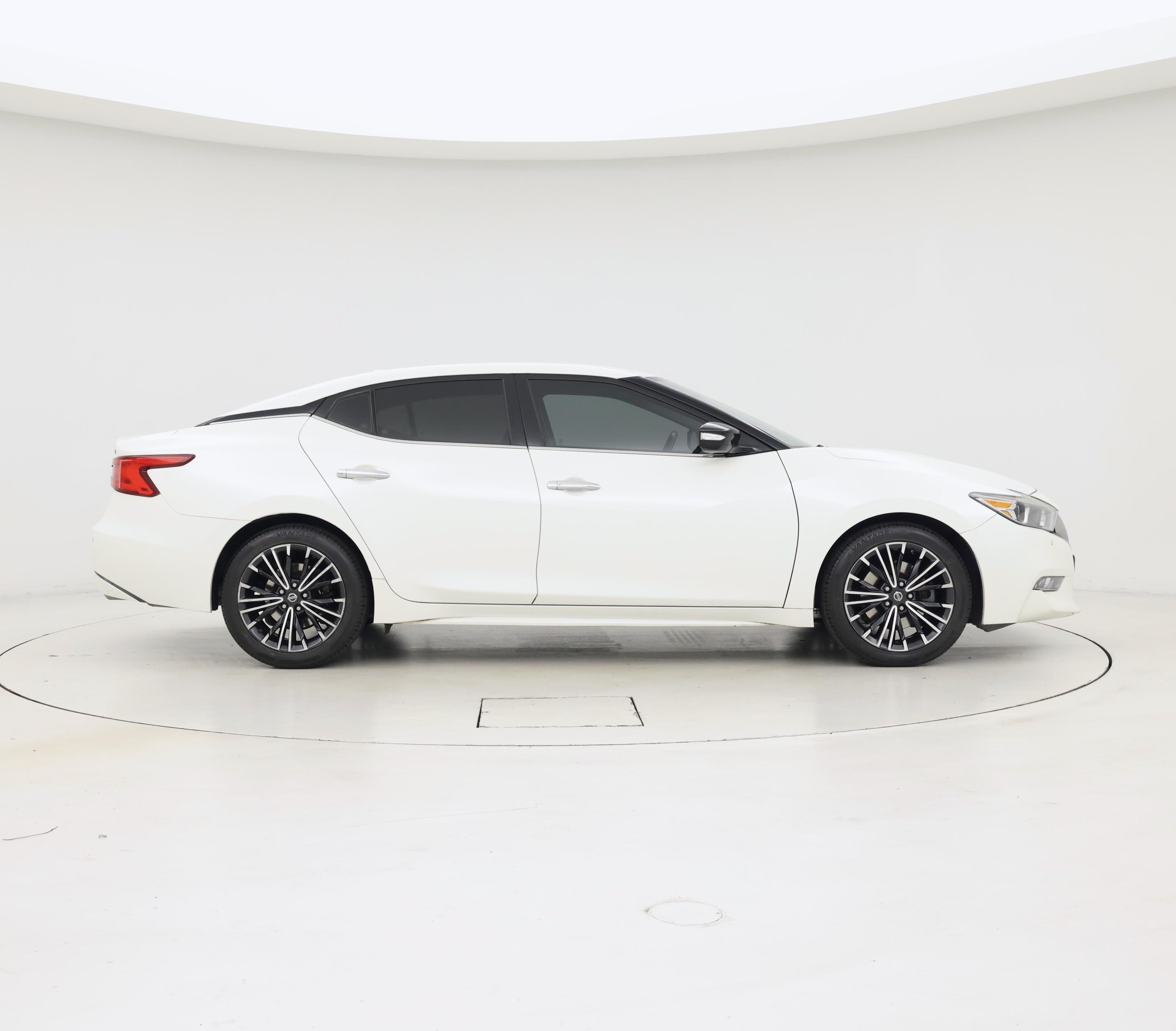Thumbnail: 2018 Nissan Maxima - 7
