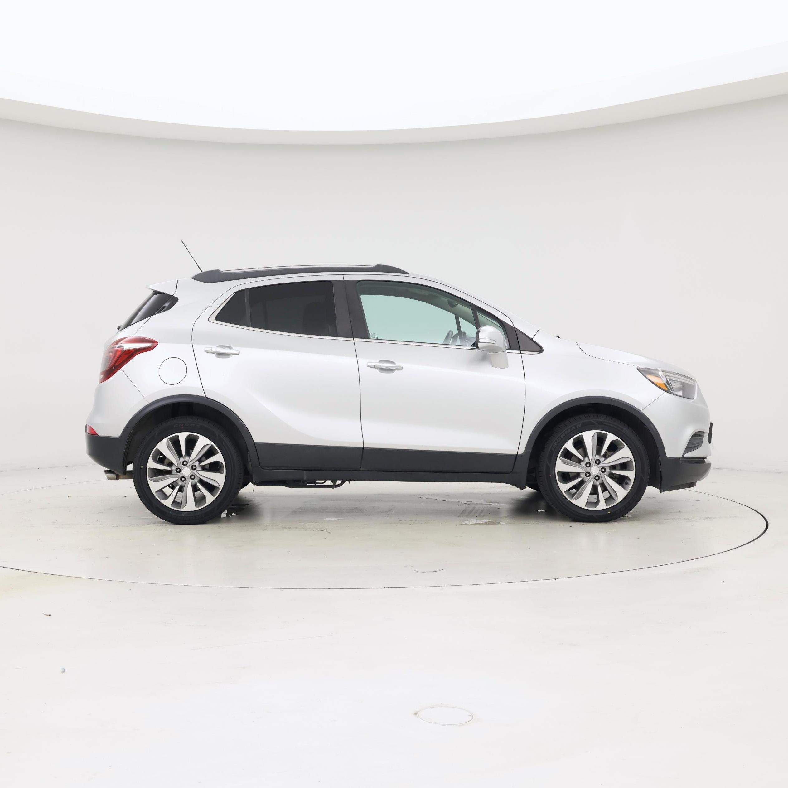 Thumbnail: 2018 Buick Encore - 7