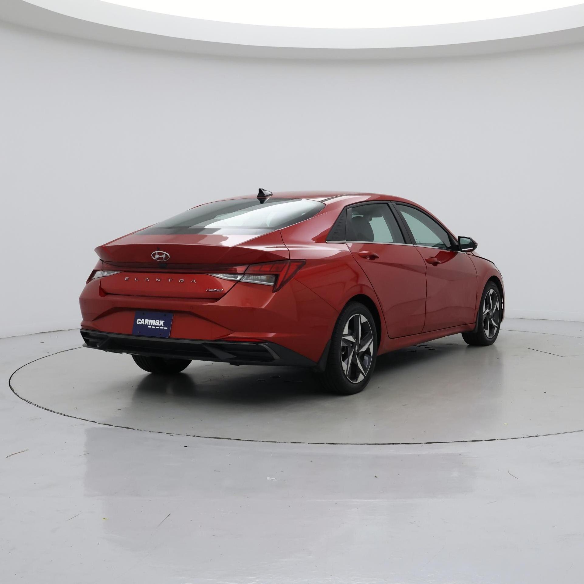 Thumbnail: 2023 Hyundai Elantra - 8