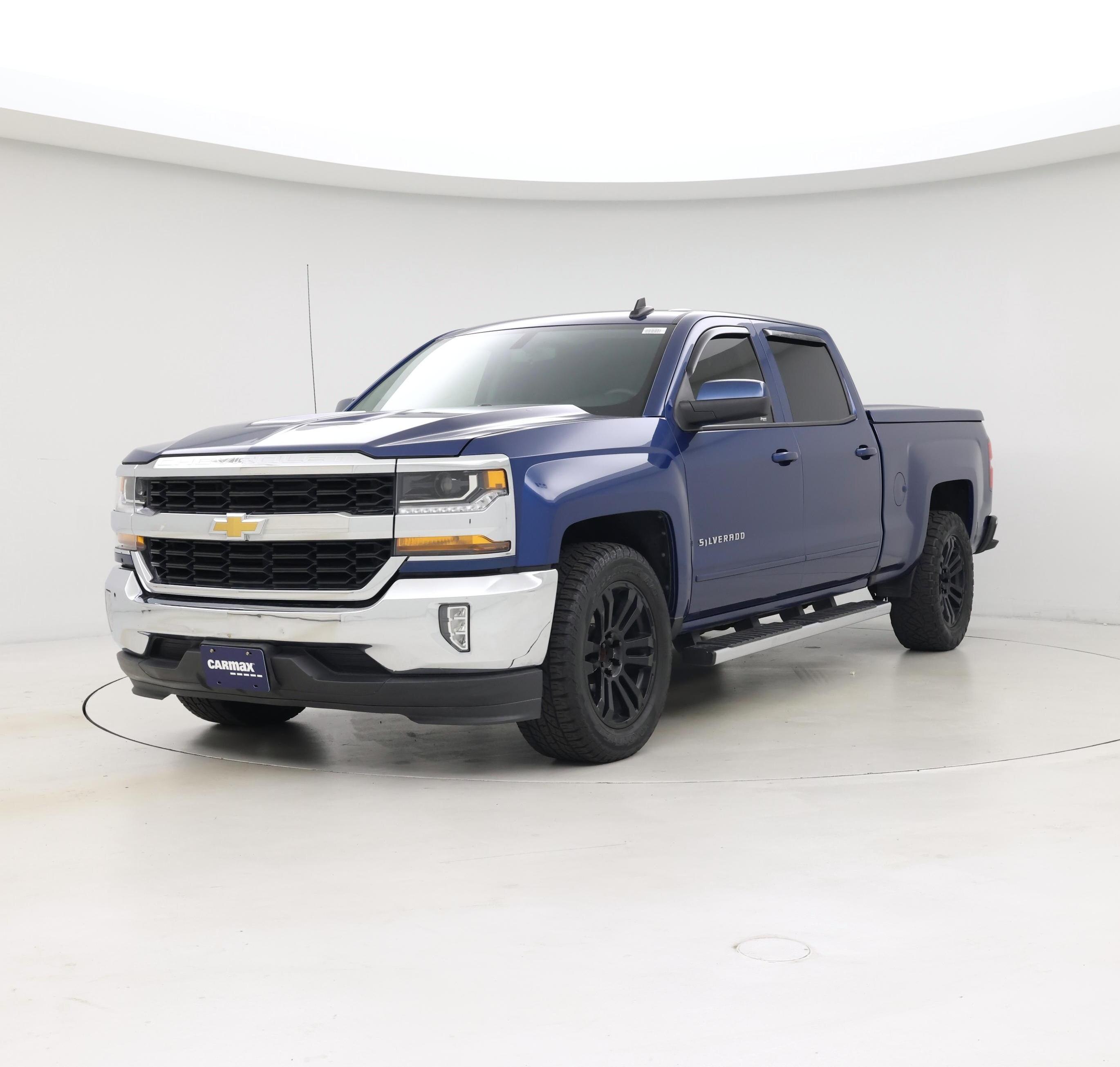 Thumbnail: 2018 Chevrolet Silverado 1500 - 4