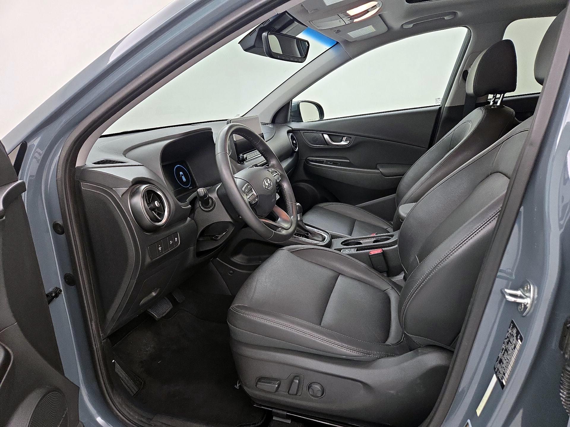 Thumbnail: 2022 Hyundai Kona - 11