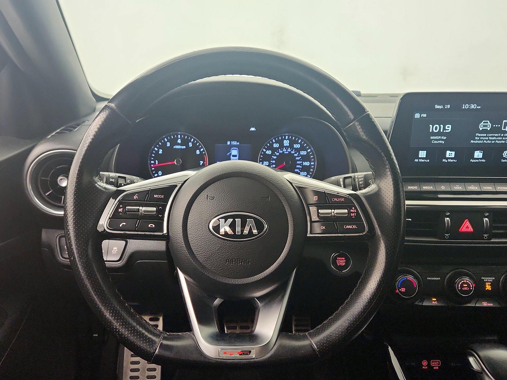 Thumbnail: 2021 Kia Forte - 10