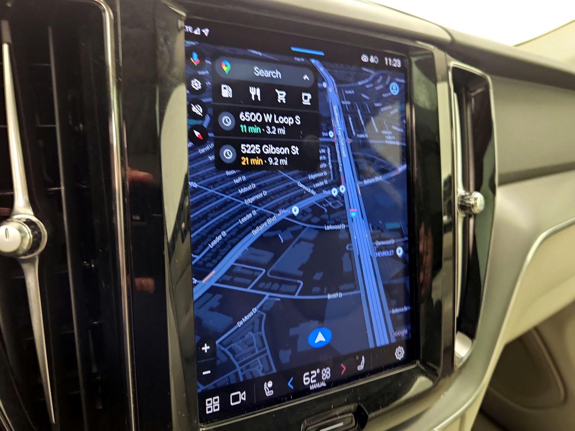Thumbnail: 2023 Volvo XC60 - 14