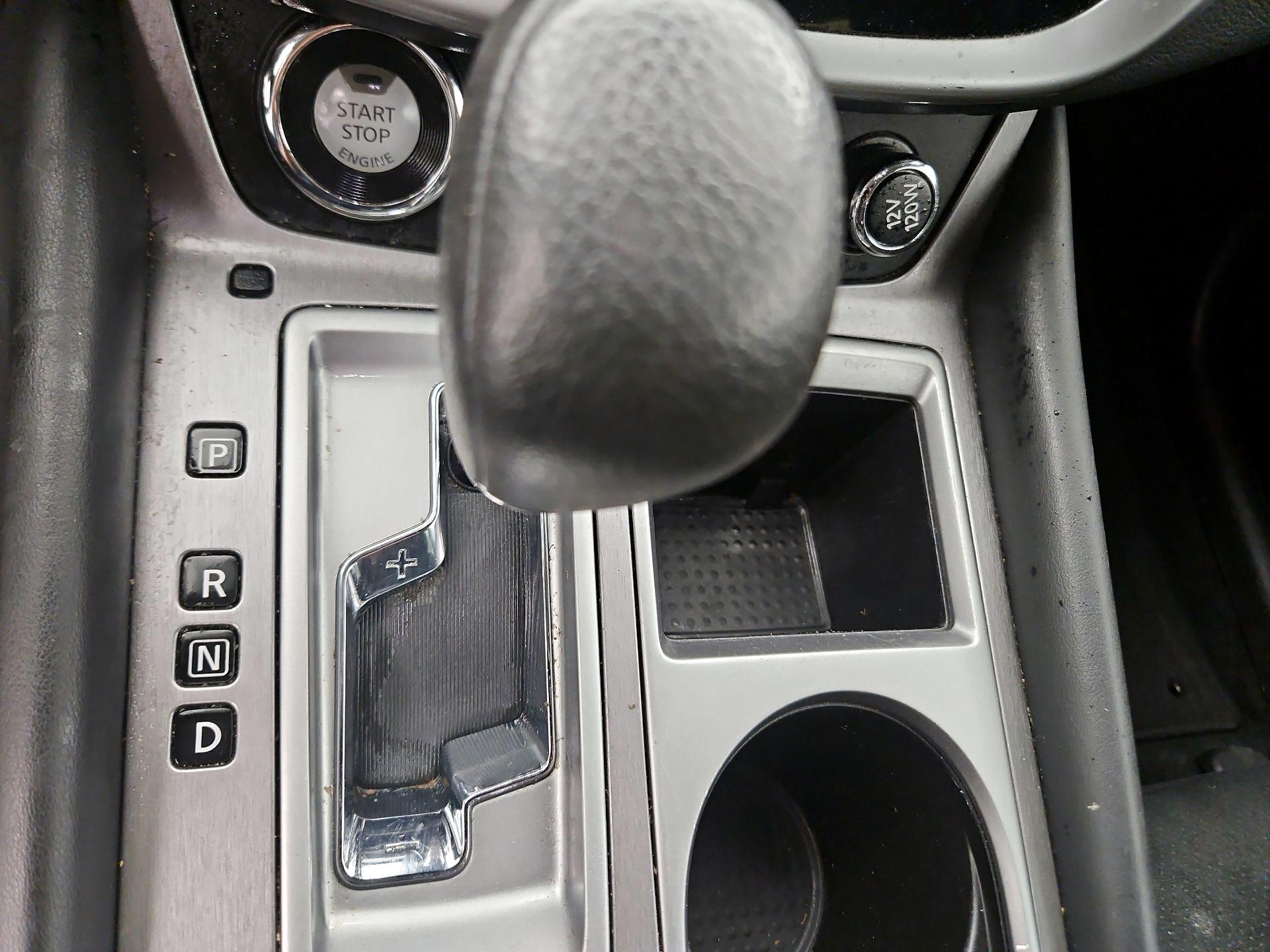 Thumbnail: 2020 Nissan Murano - 17