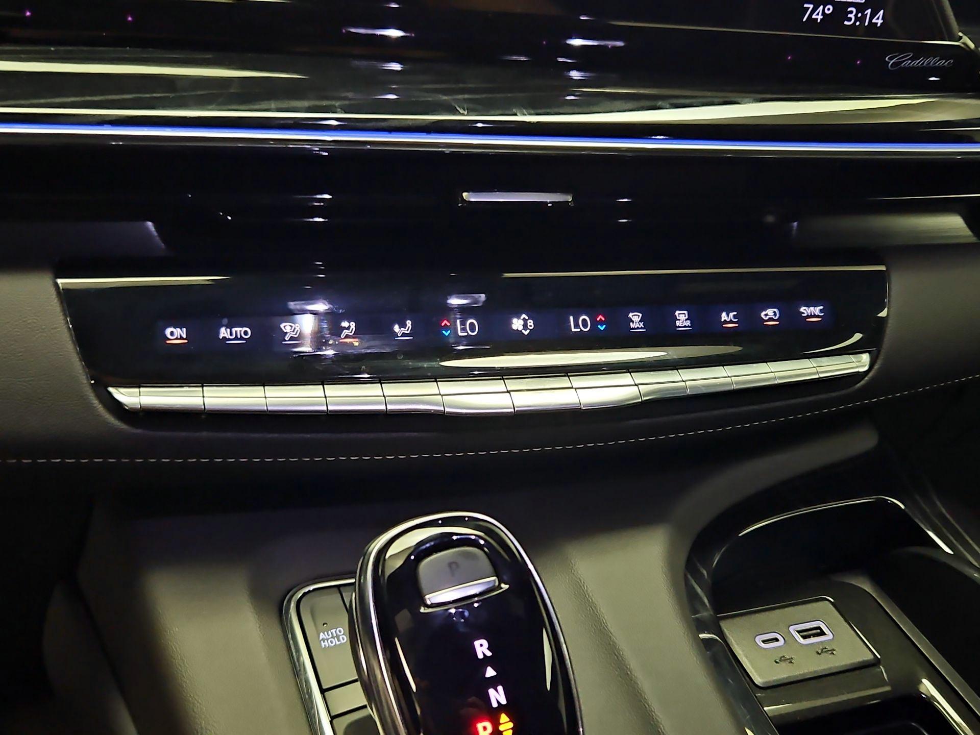 Thumbnail: 2024 Cadillac Escalade - 17