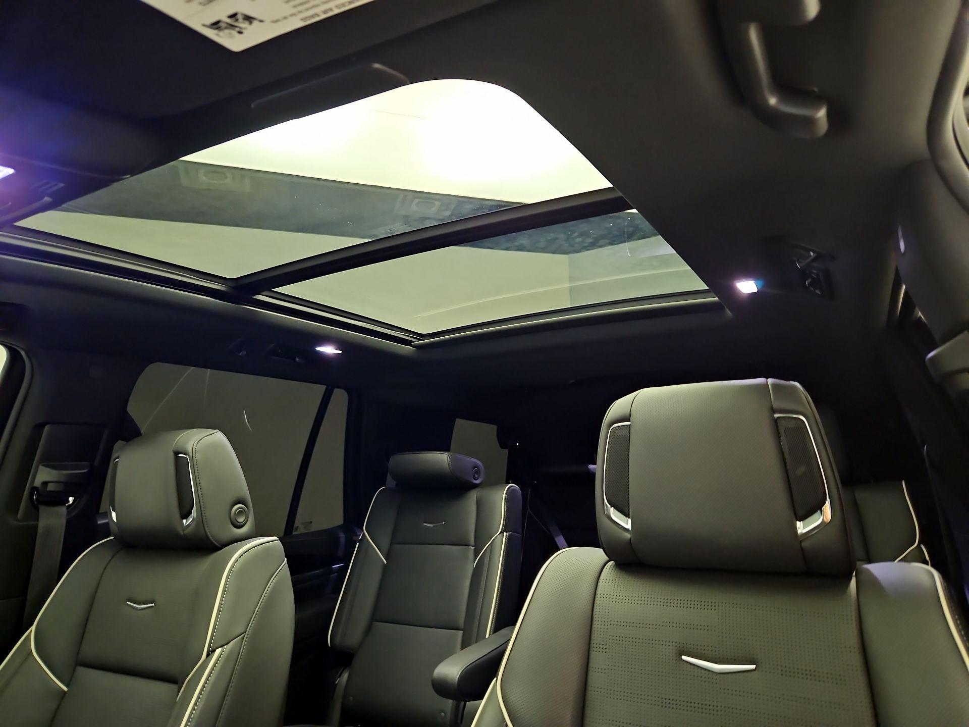 Thumbnail: 2024 Cadillac Escalade - 20