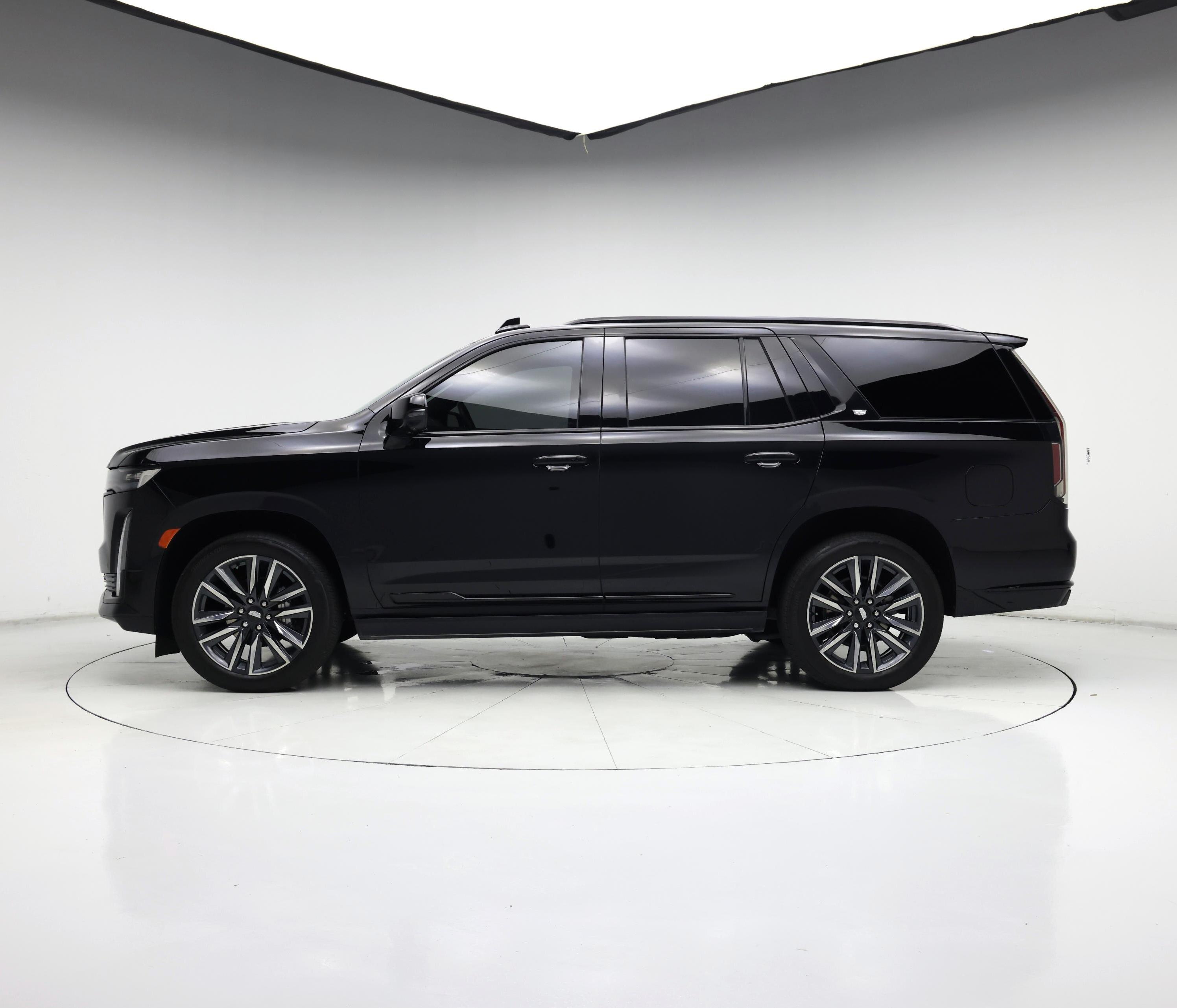 Thumbnail: 2024 Cadillac Escalade - 3