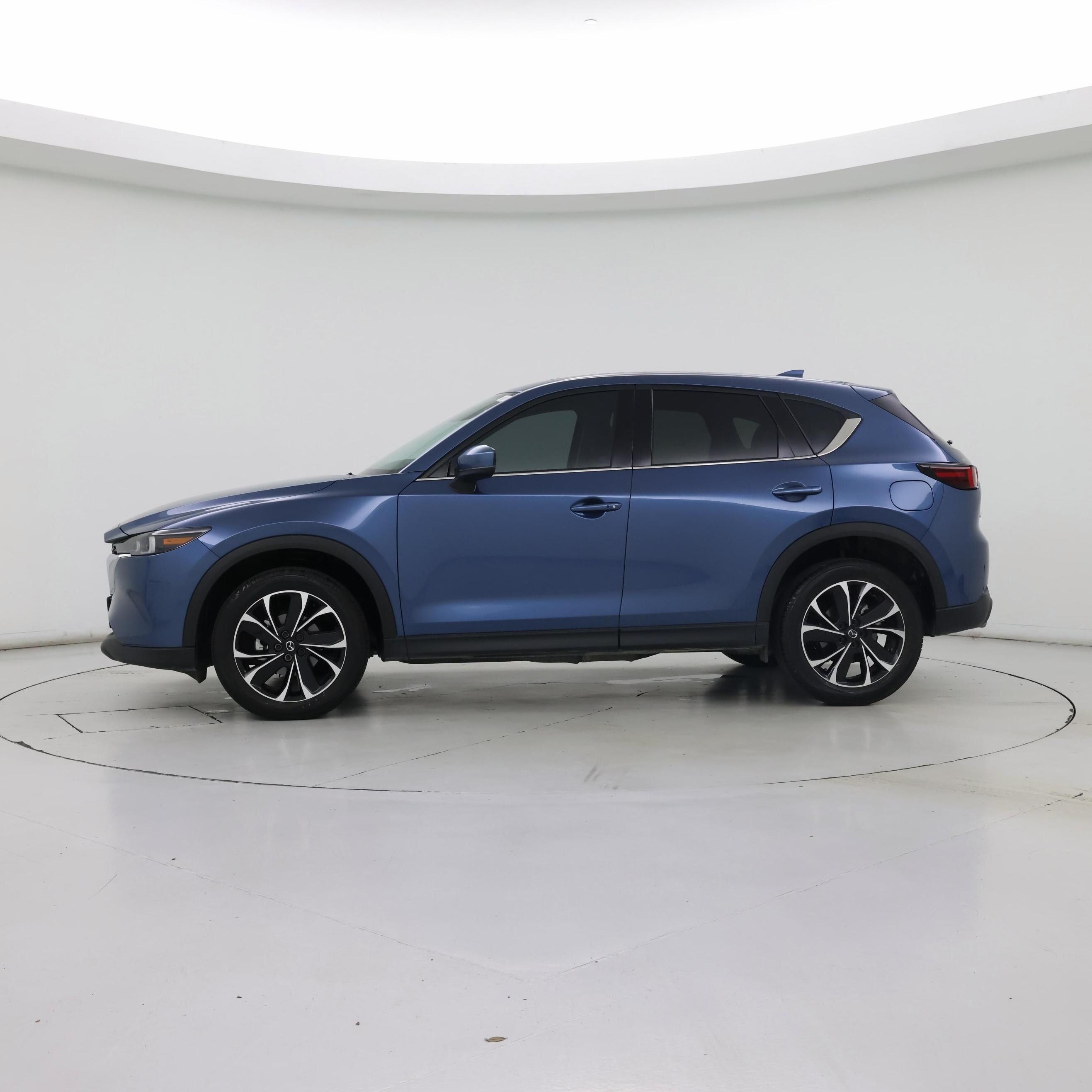 Thumbnail: 2023 Mazda CX-5 - 3