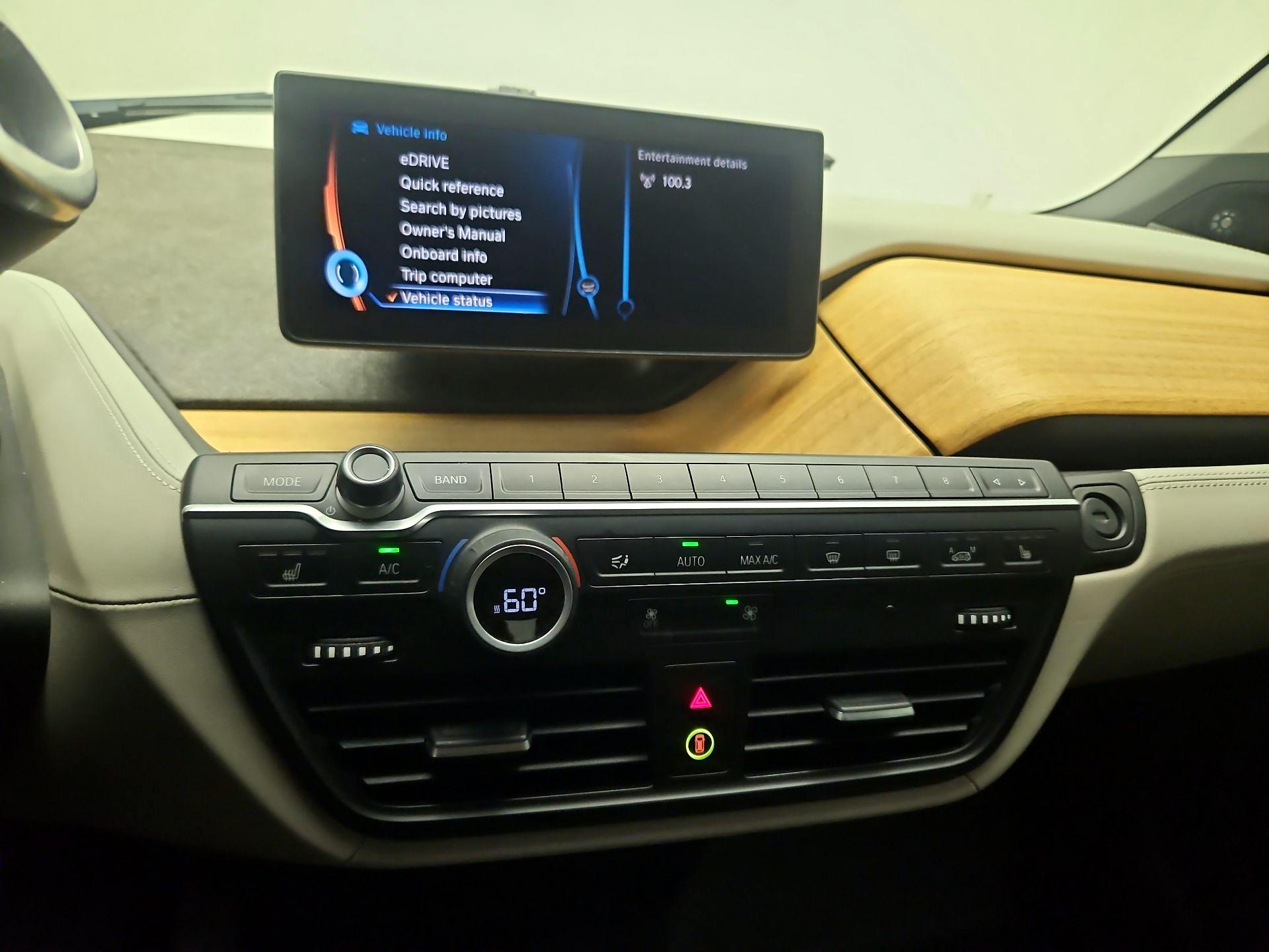 Thumbnail: 2016 BMW i3 - 15