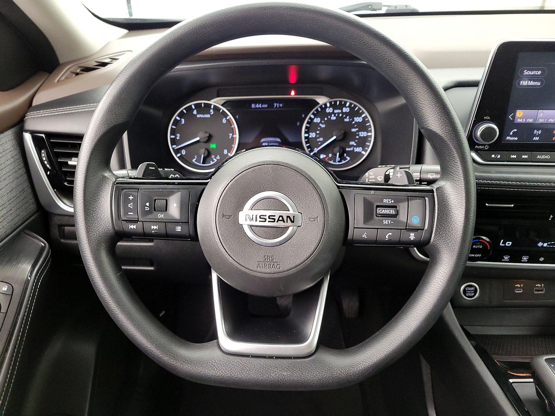 Thumbnail: 2021 Nissan Rogue - 10