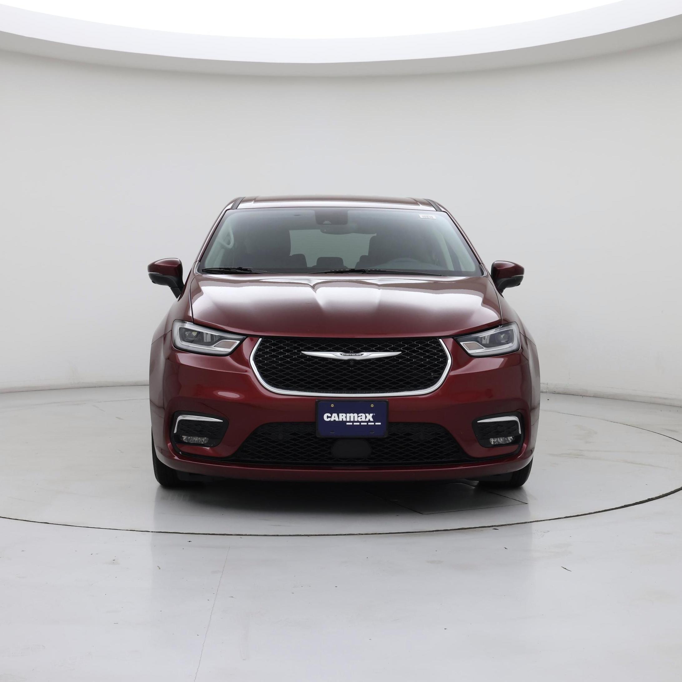Thumbnail: 2023 Chrysler Pacifica - 5