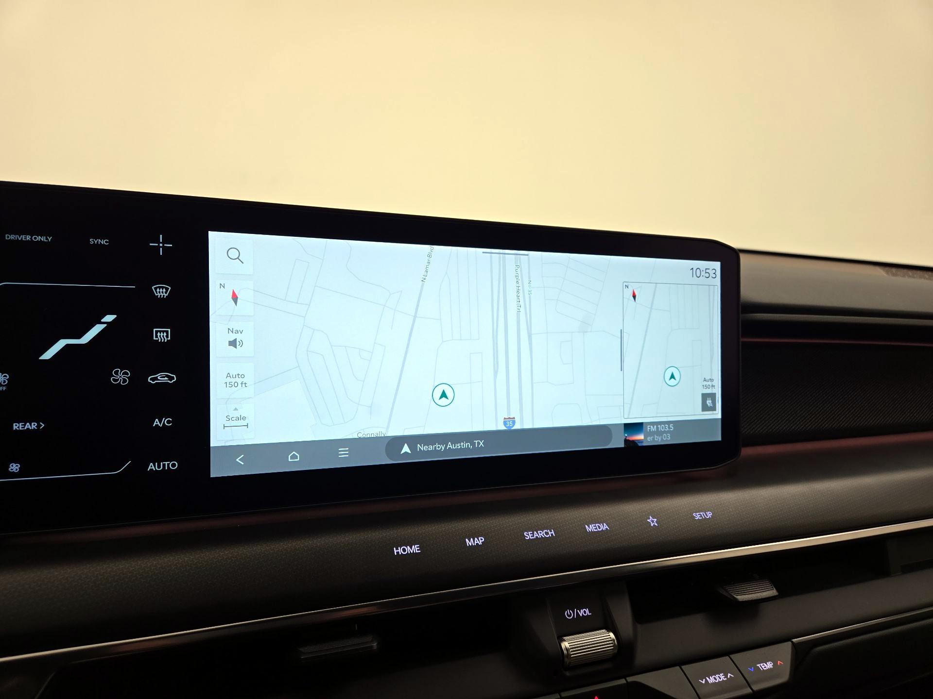 Thumbnail: 2024 Kia EV9 - 14