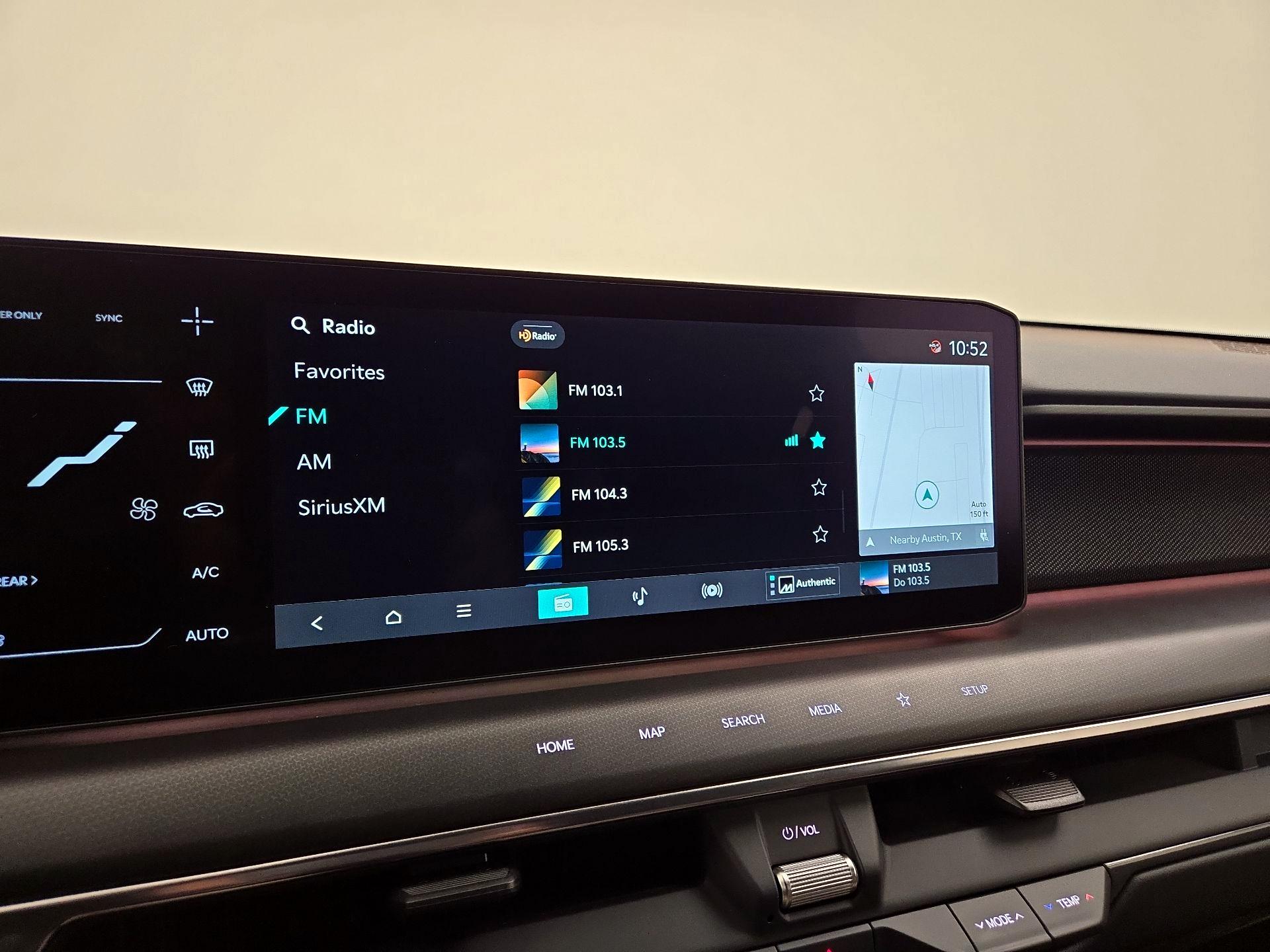 Thumbnail: 2024 Kia EV9 - 16