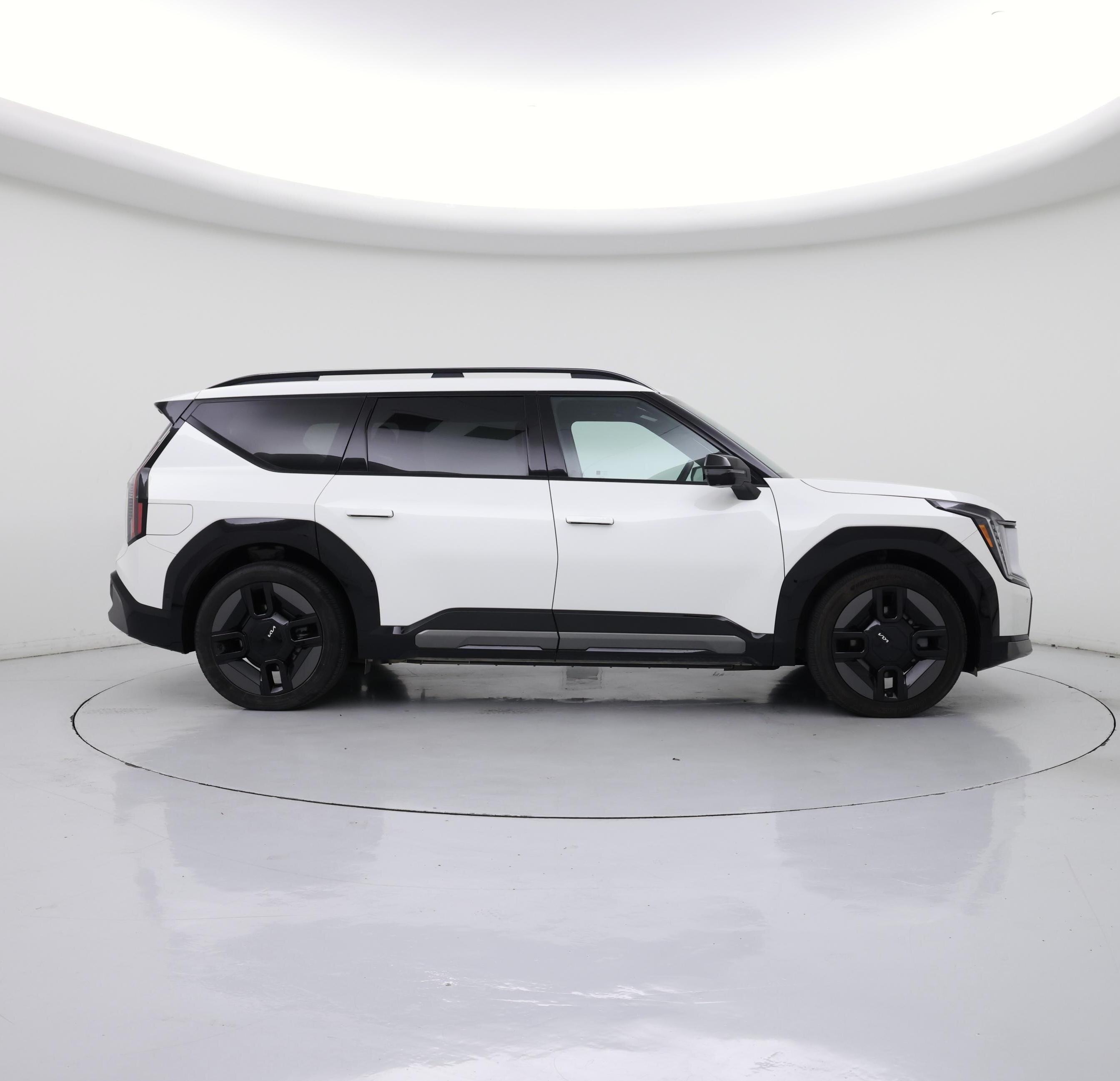 Thumbnail: 2024 Kia EV9 - 7