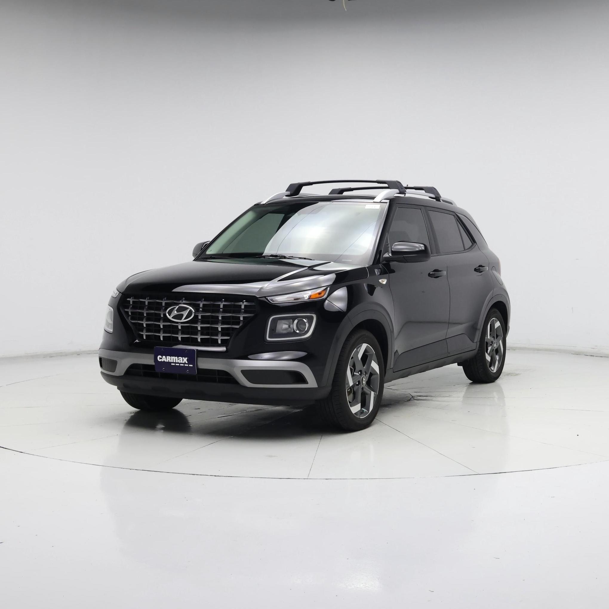 Thumbnail: 2023 Hyundai Venue - 4