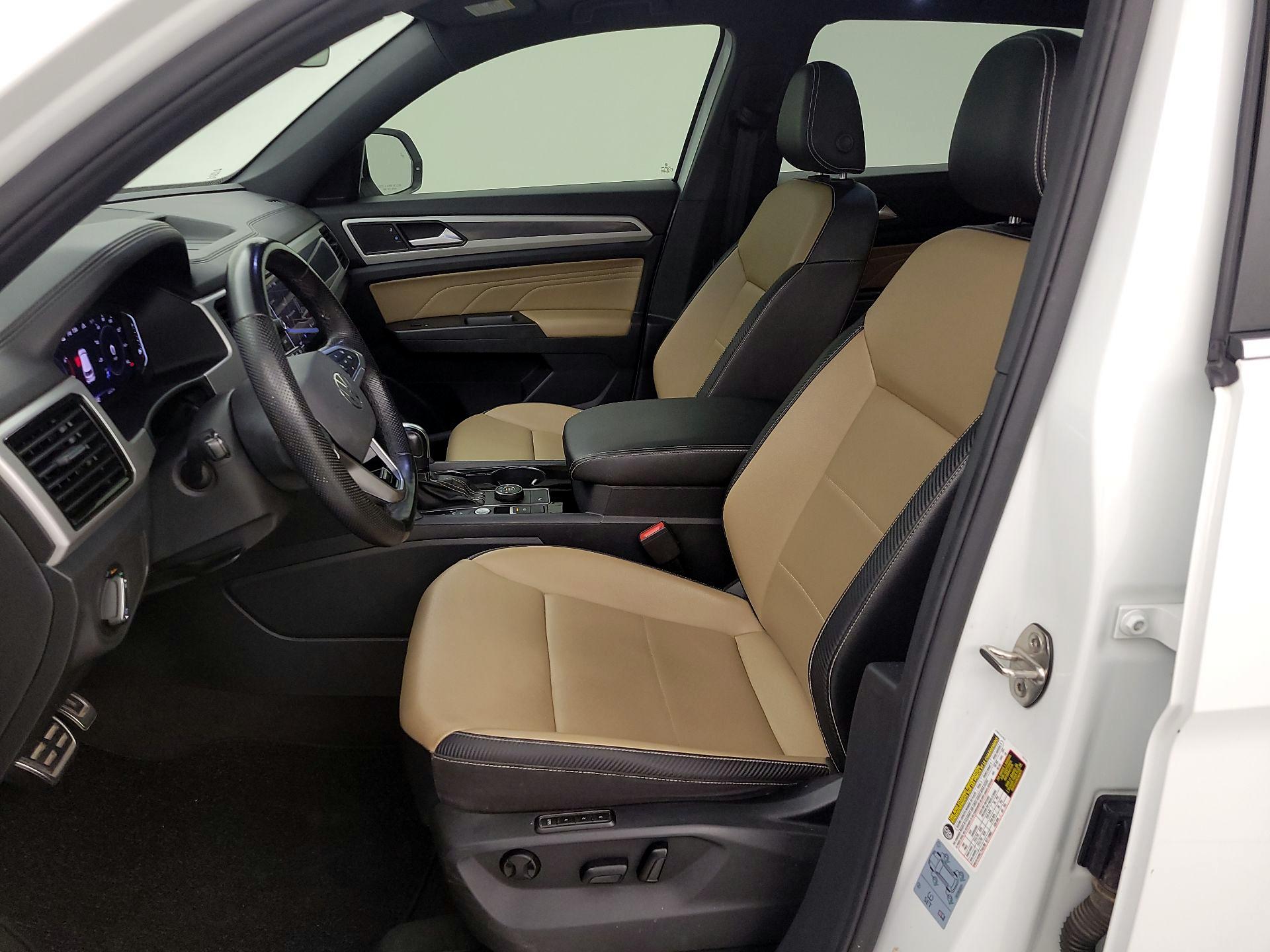 Thumbnail: 2022 Volkswagen Atlas - 11