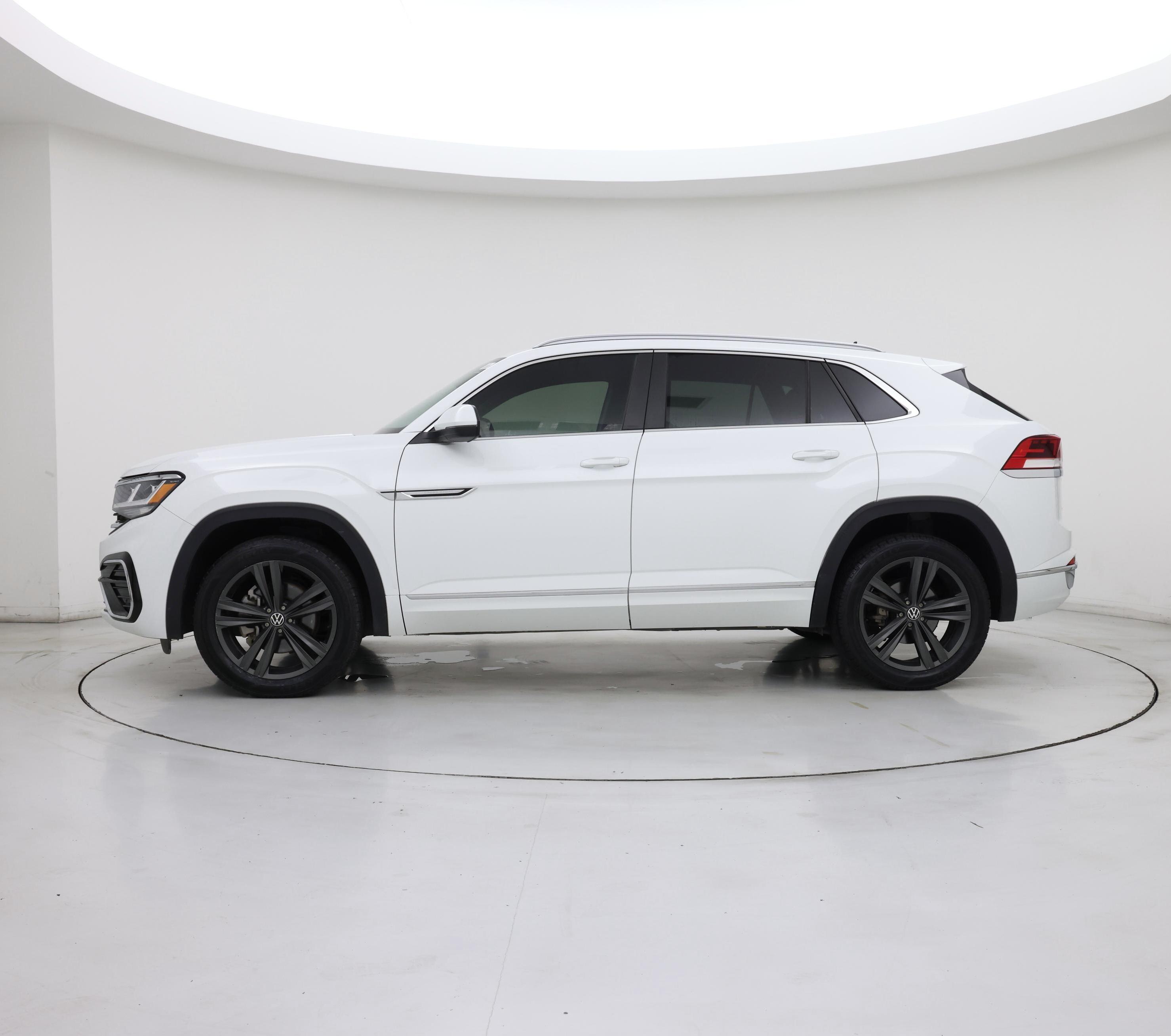 Thumbnail: 2022 Volkswagen Atlas - 3