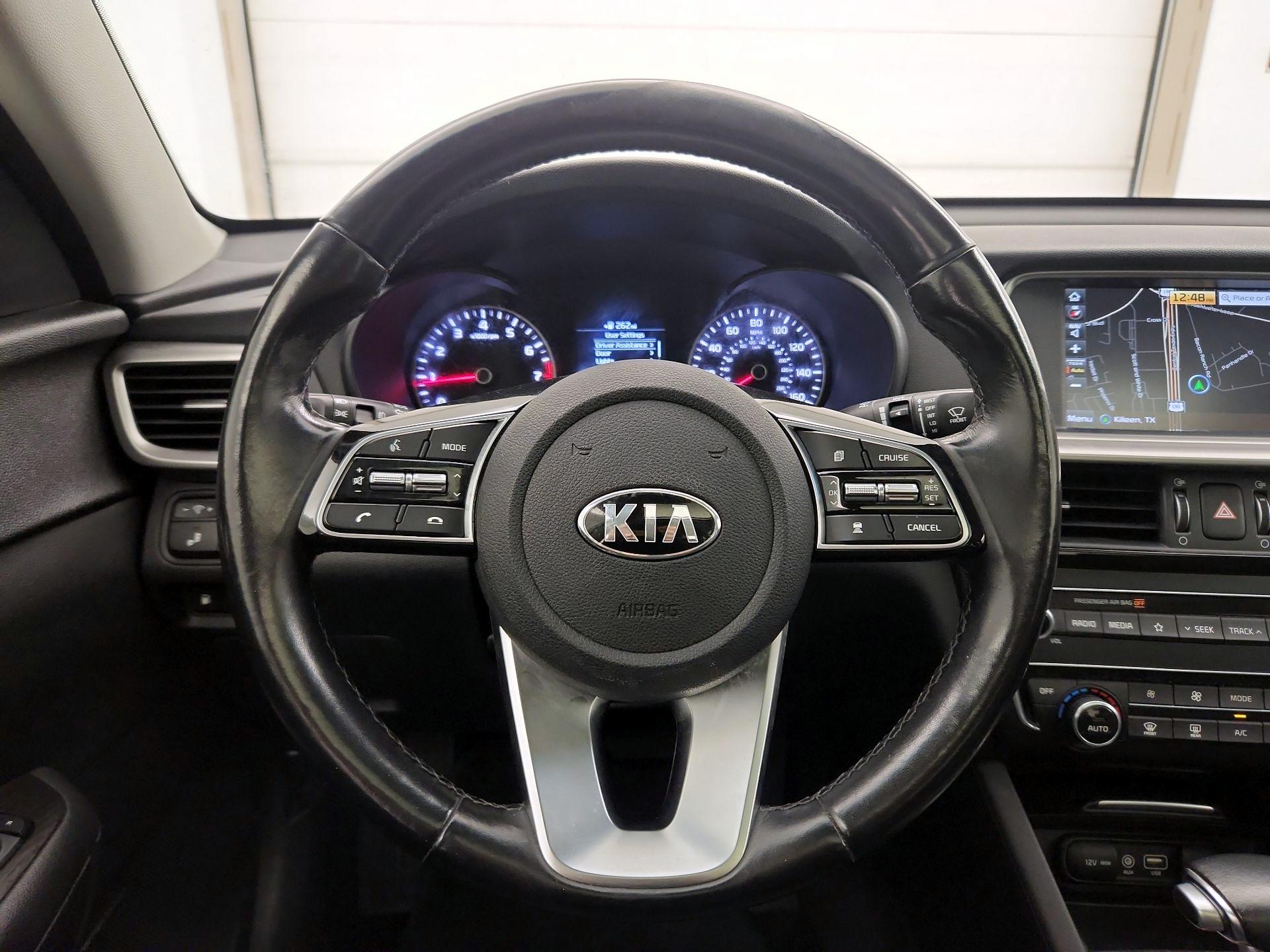 Thumbnail: 2019 Kia Optima - 10