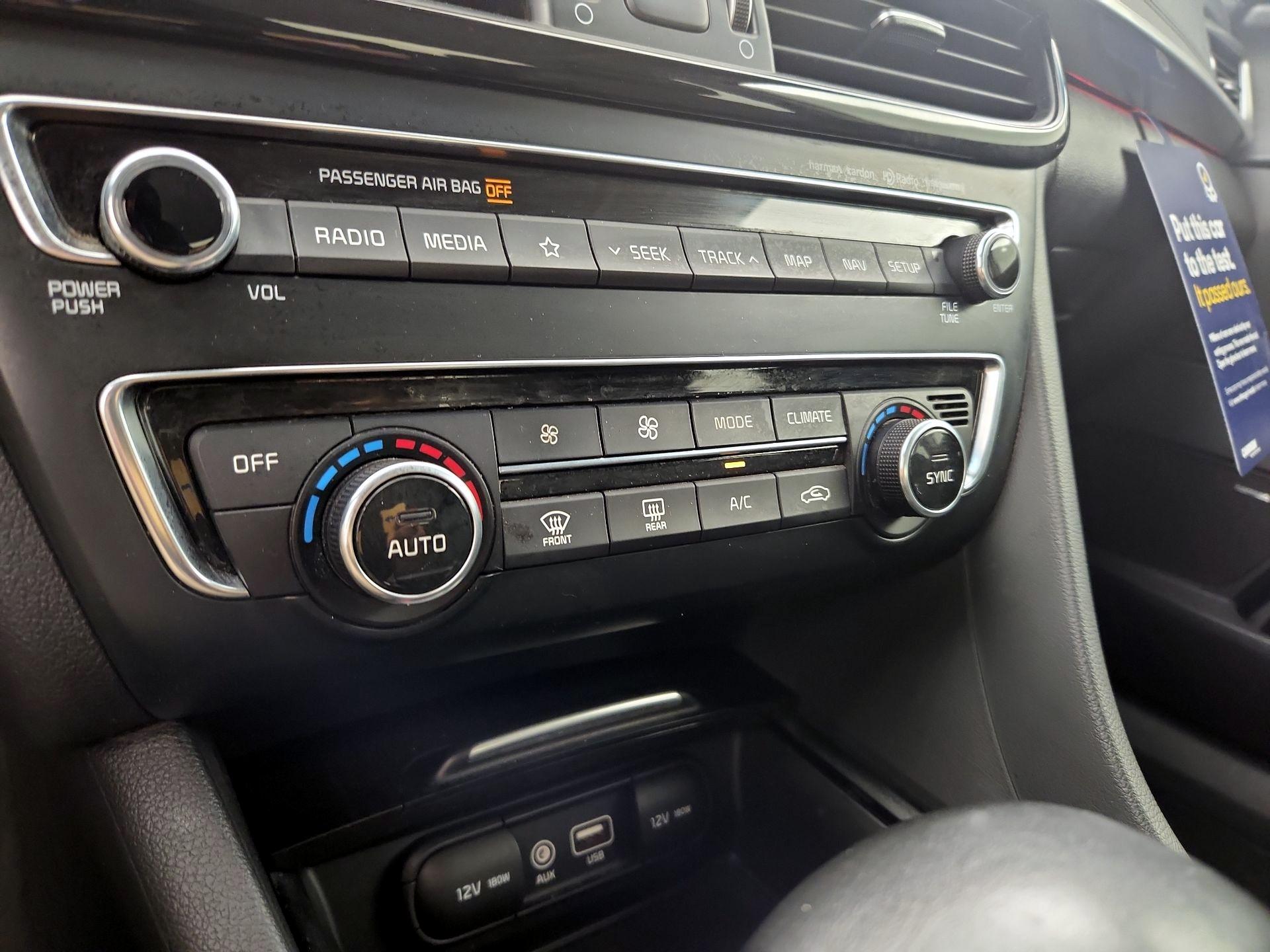 Thumbnail: 2019 Kia Optima - 17