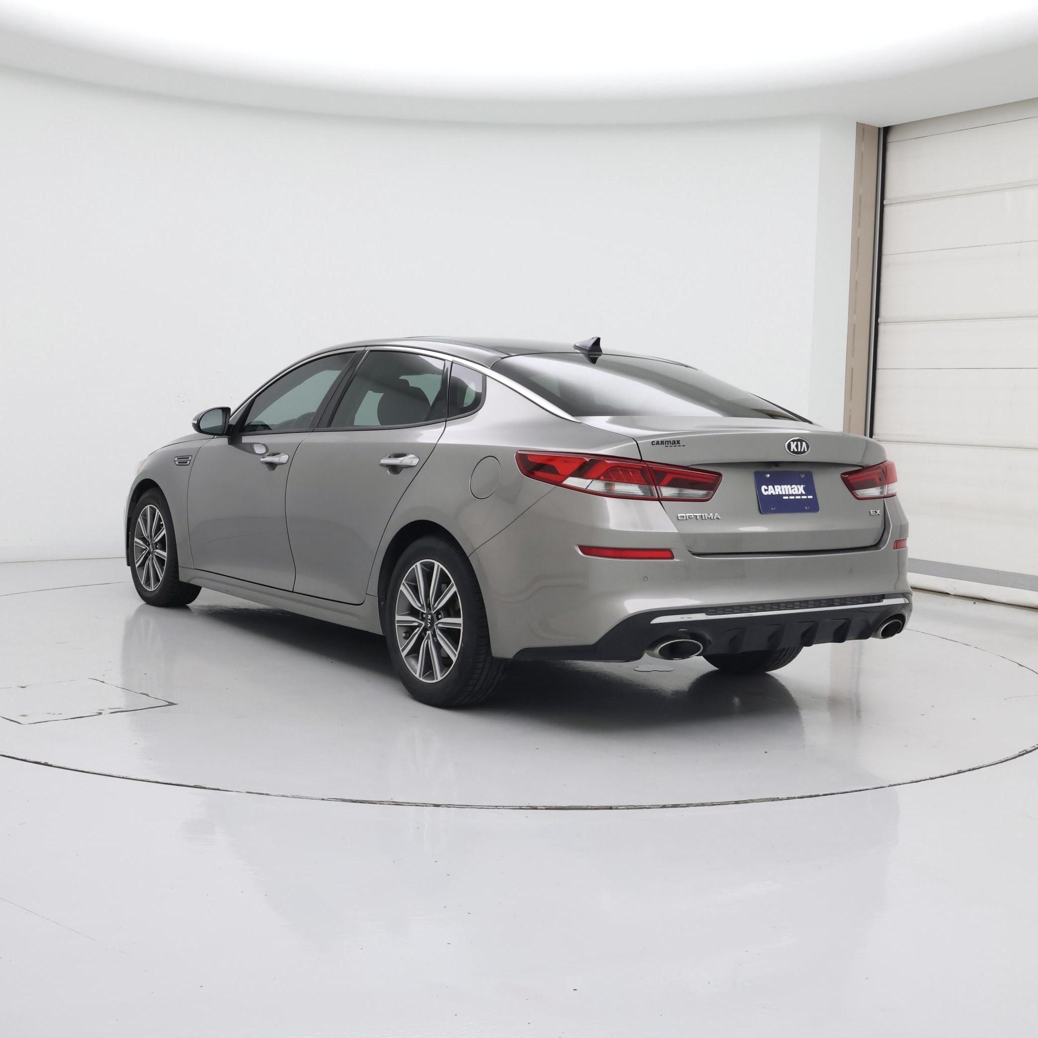 Thumbnail: 2019 Kia Optima - 2